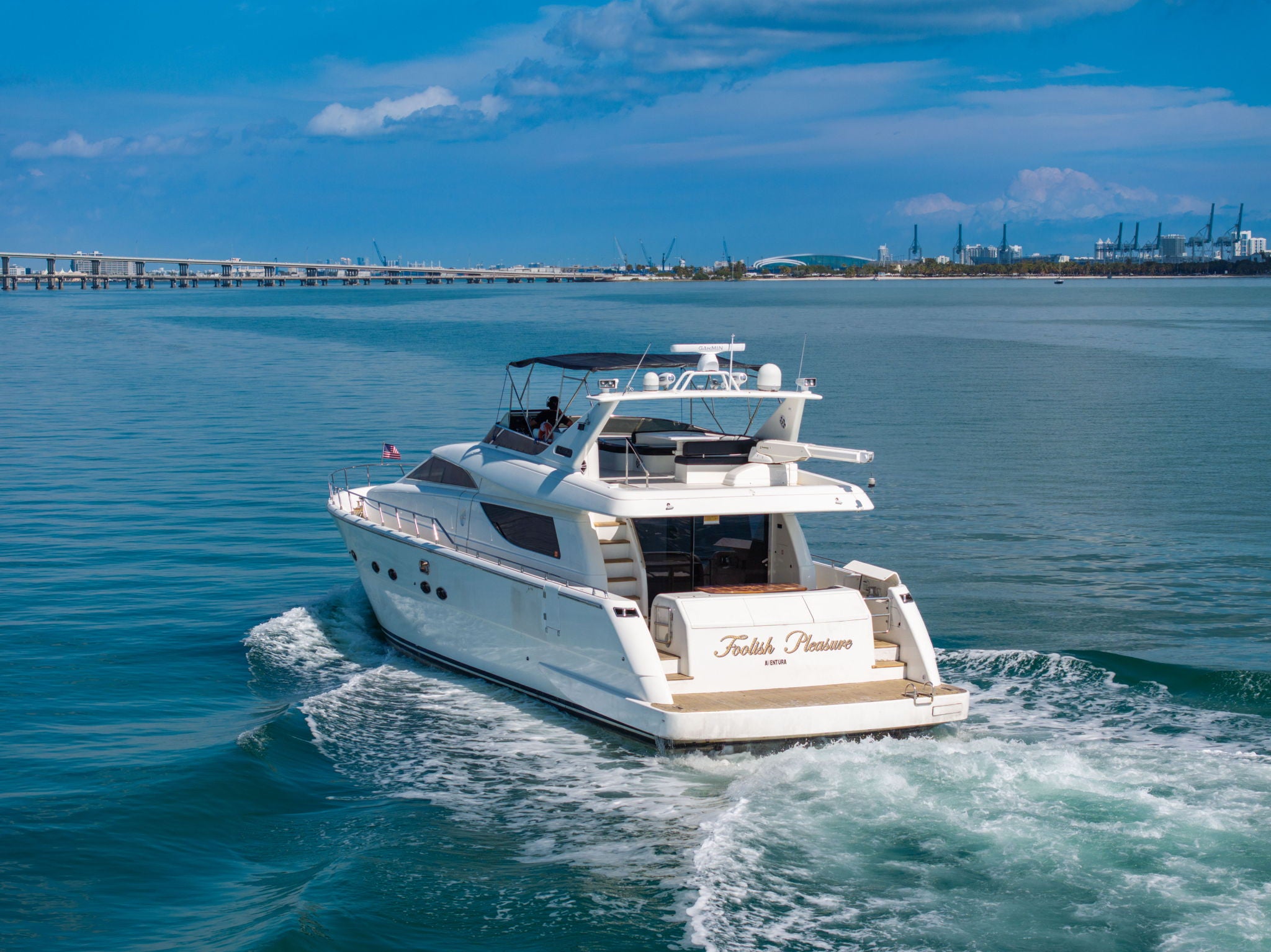 80FT Uniesse