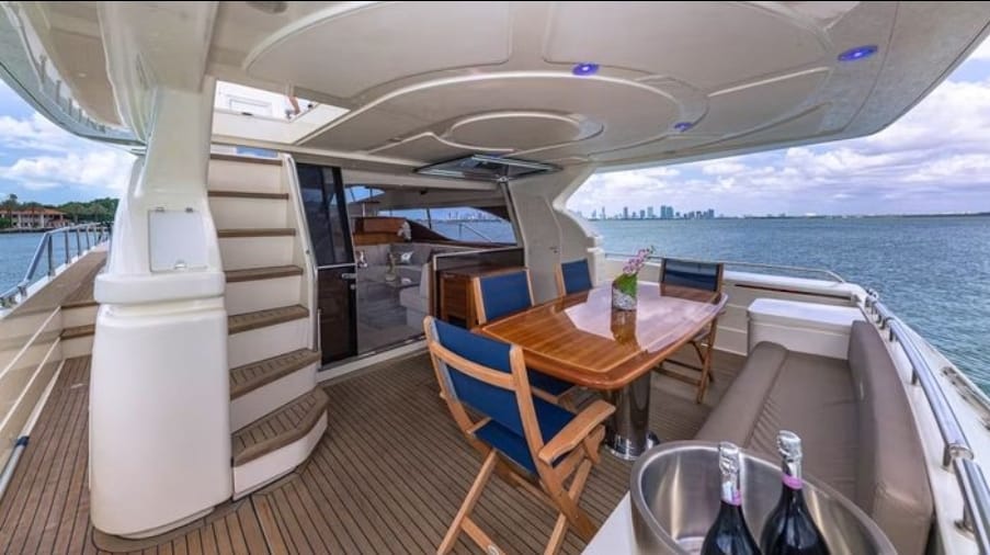 80FT Ferretti A