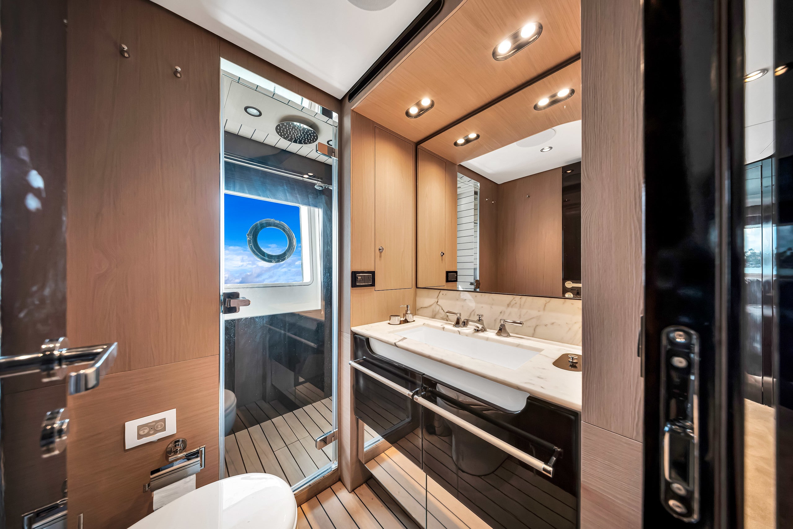 88FT Azimut