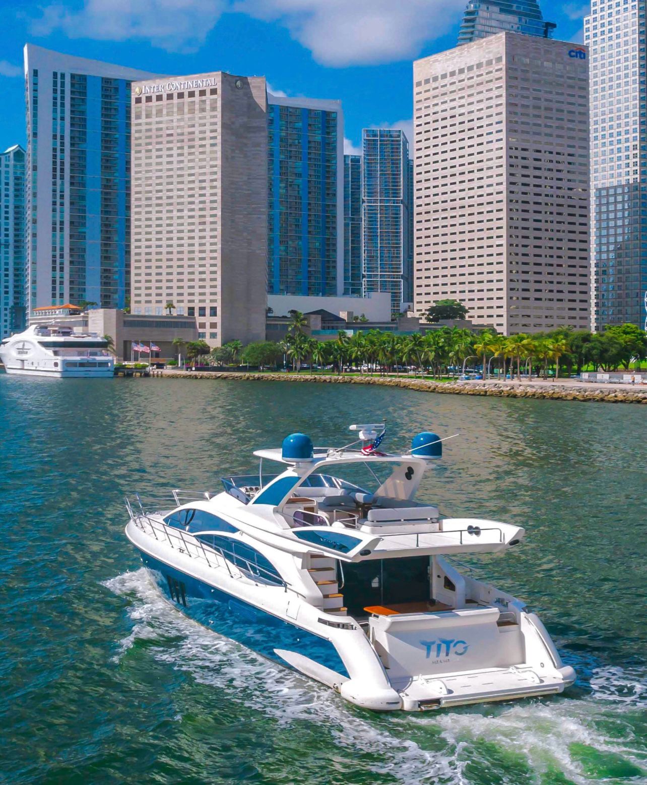 70FT Azimut T