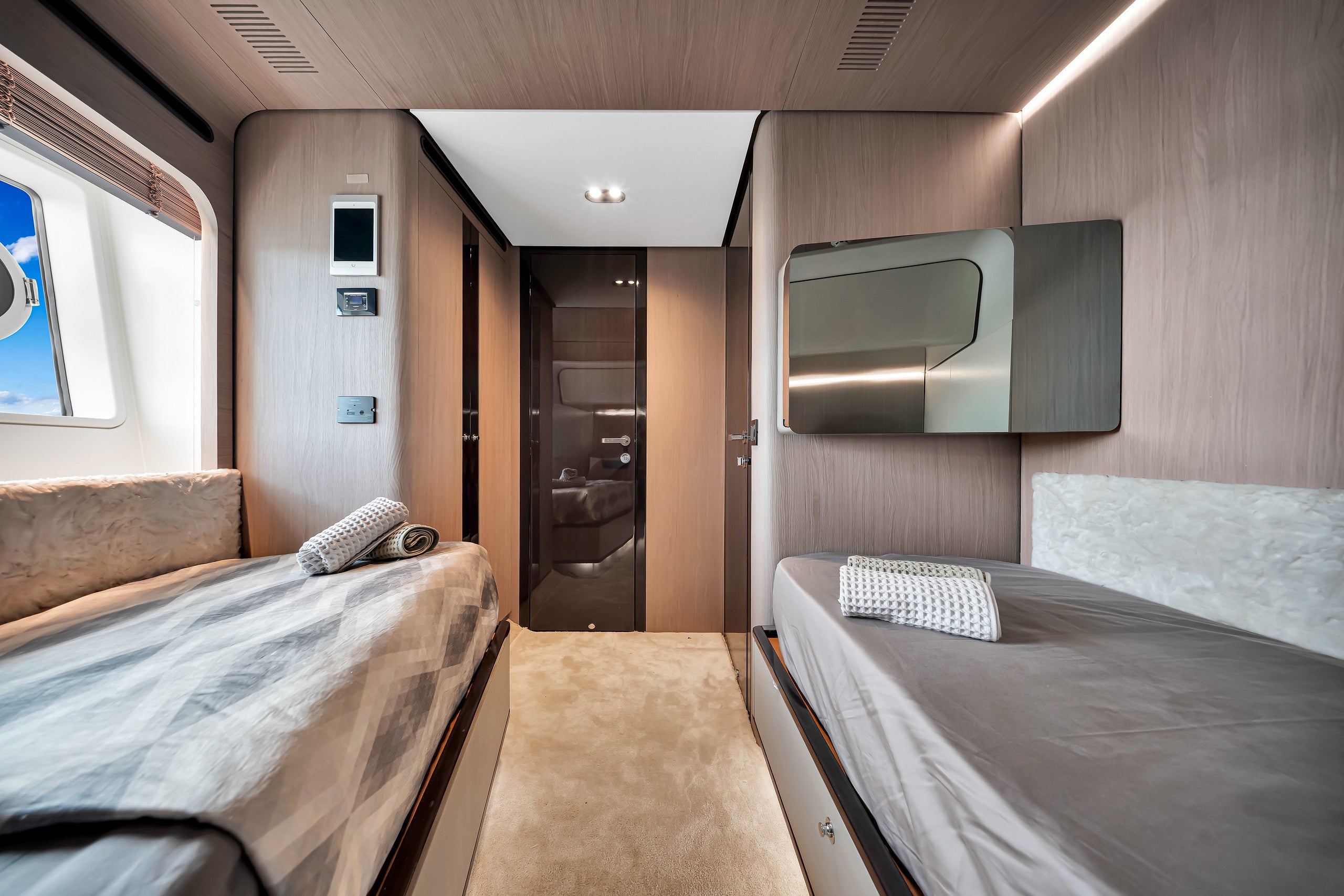 88FT Azimut