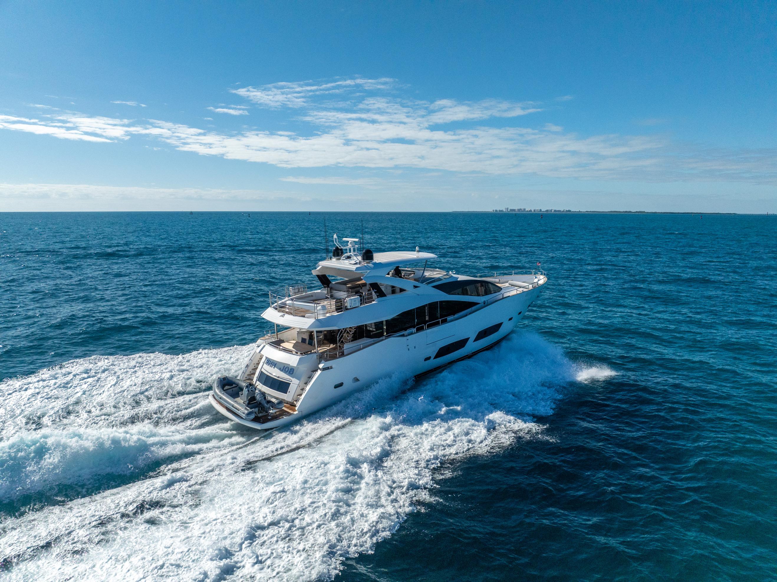 96FT Sunseeker
