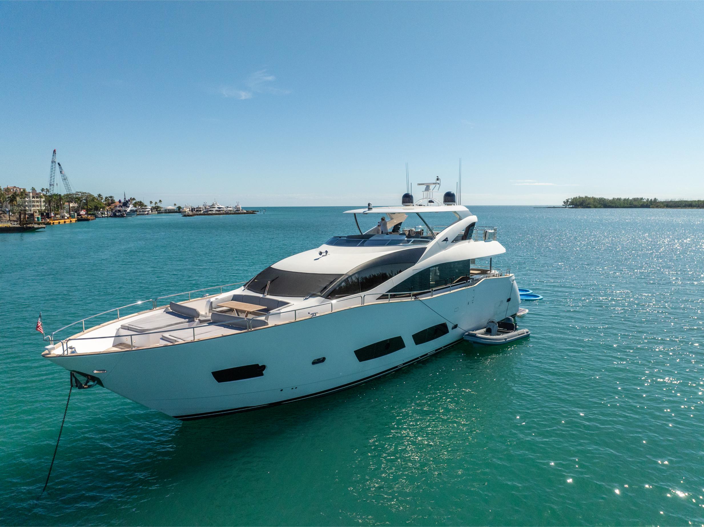 96FT Sunseeker