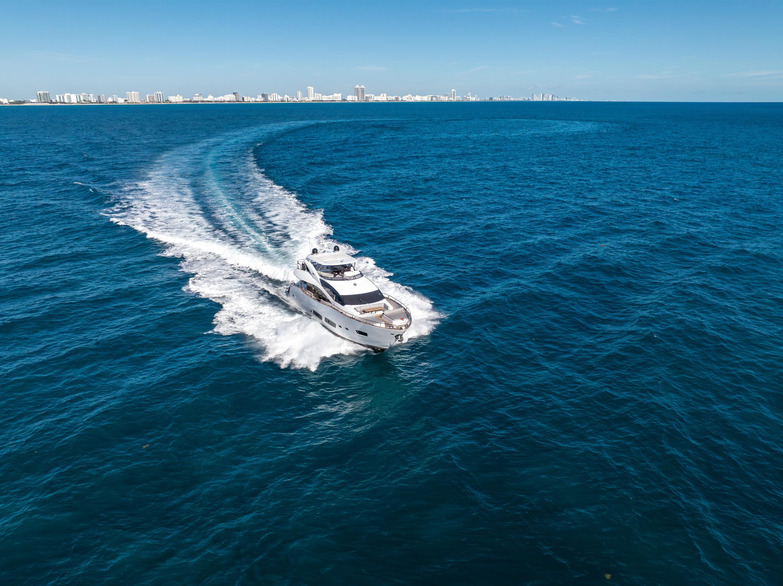 96FT Sunseeker