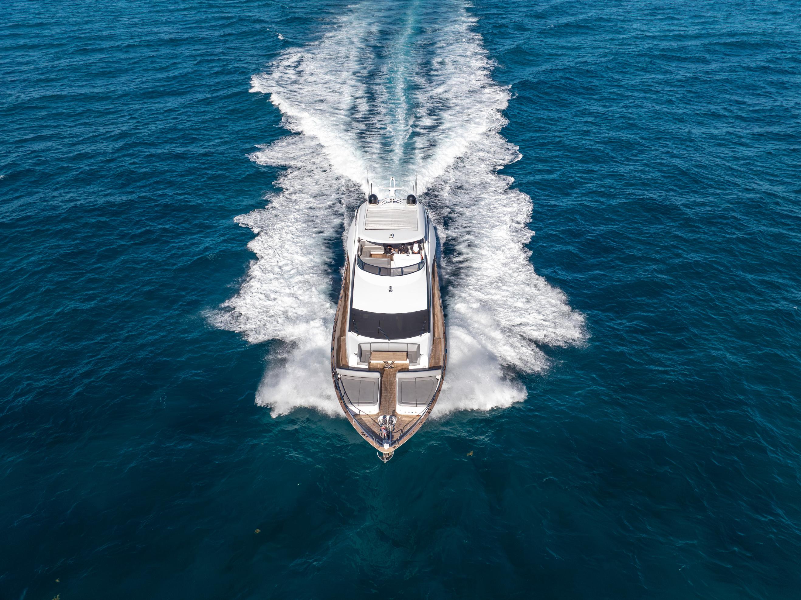 96FT Sunseeker