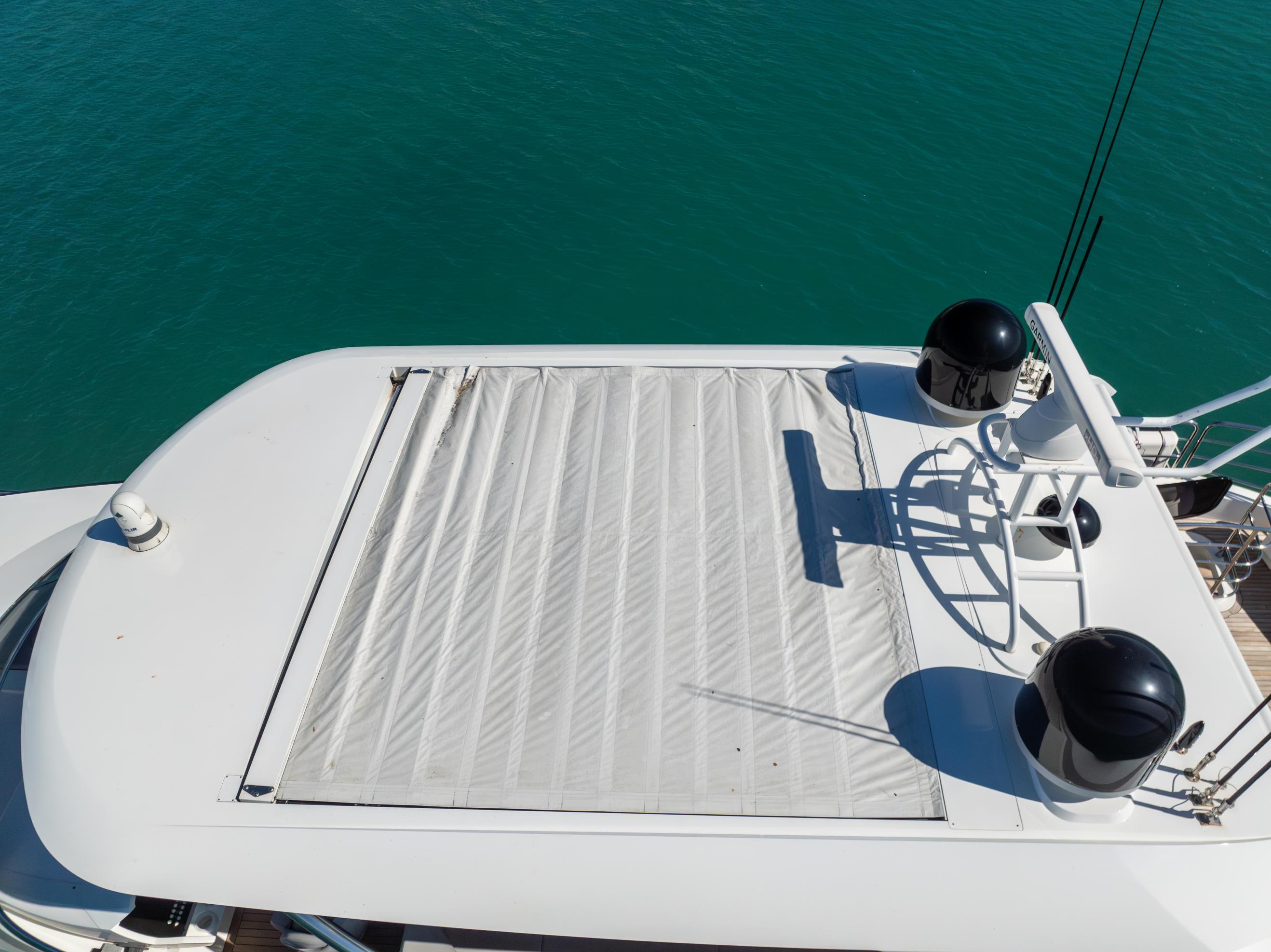 96FT Sunseeker