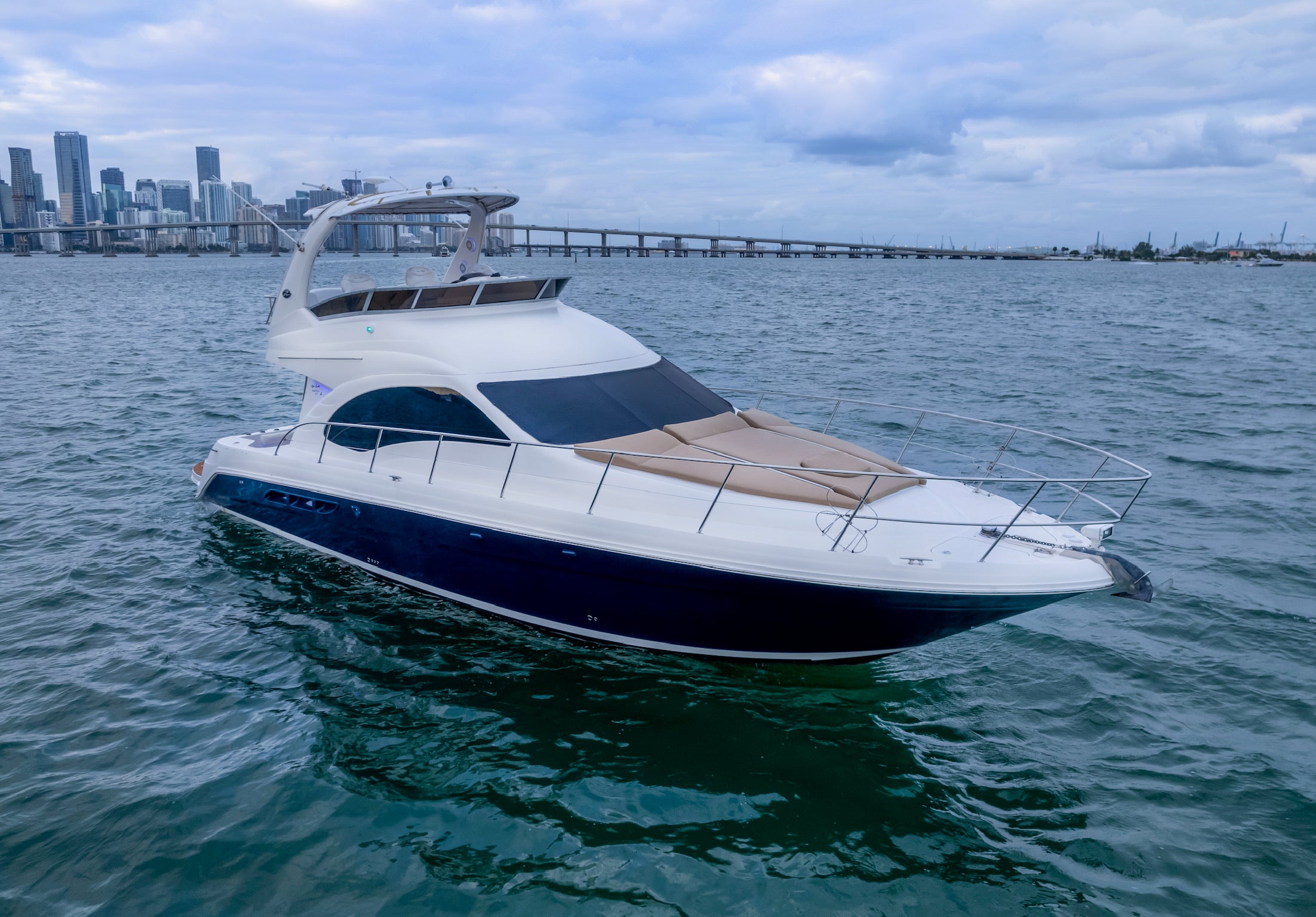 48FT Sea Ray RSS