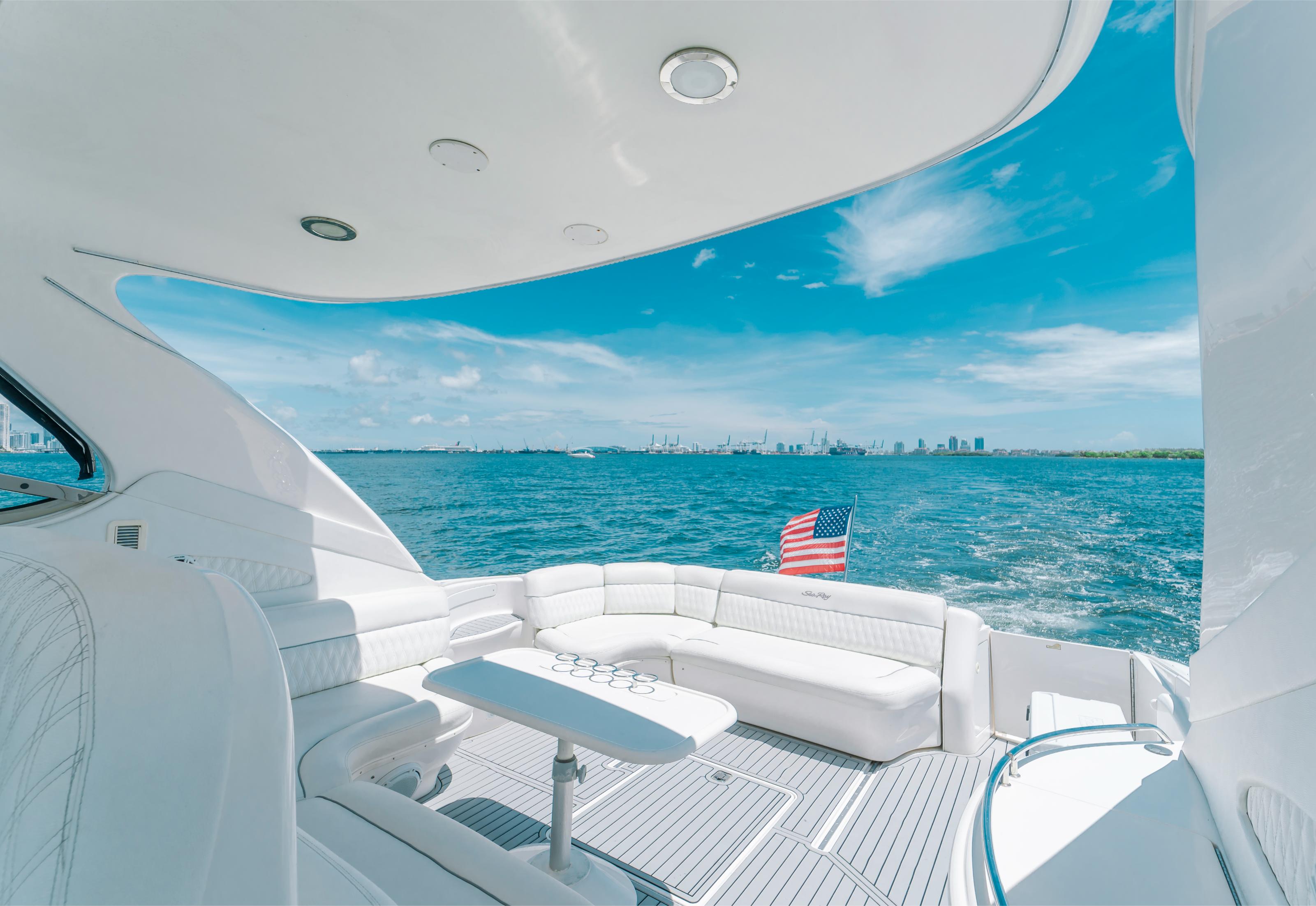 60 FT Sea Ray