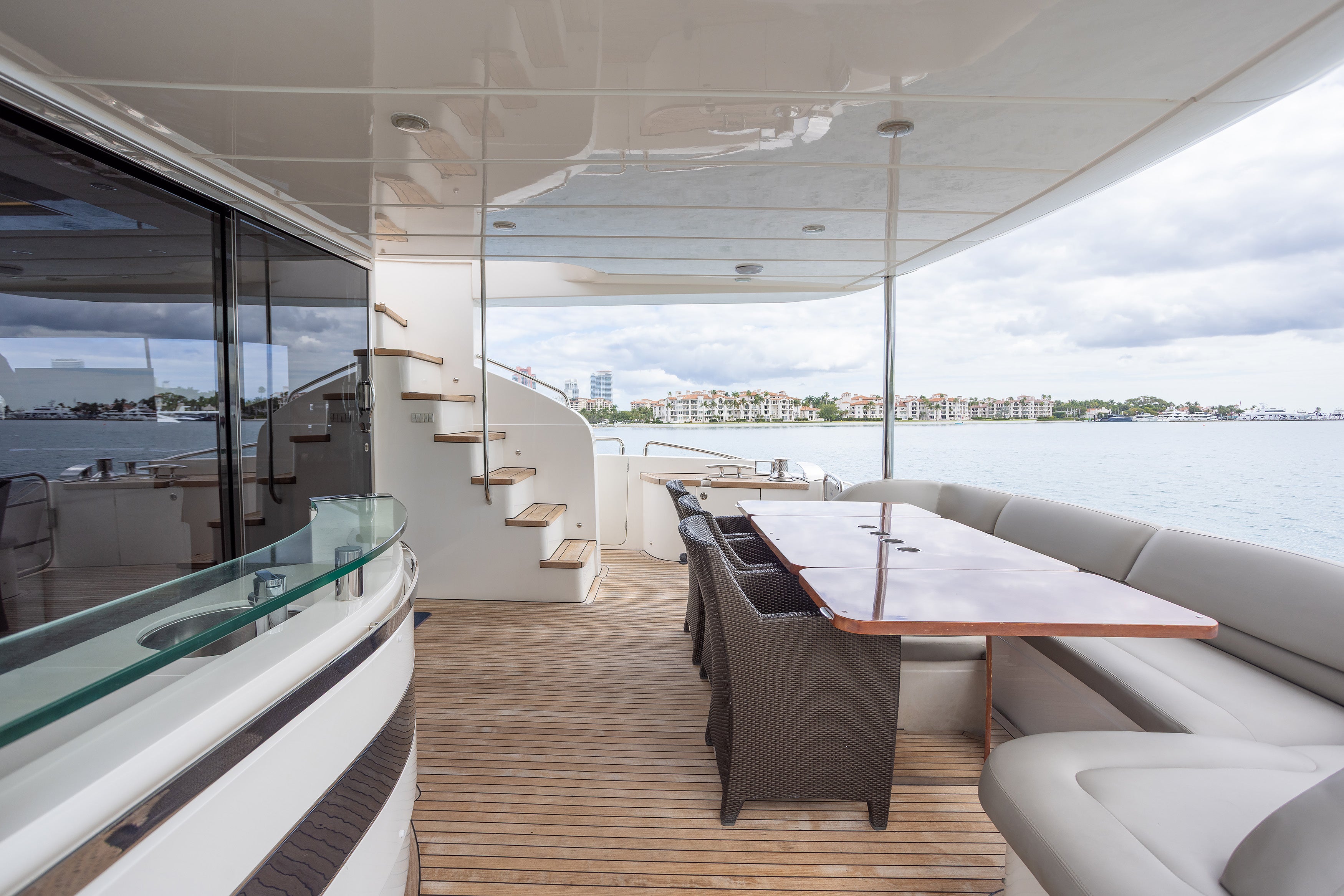 88FT Princess PFO