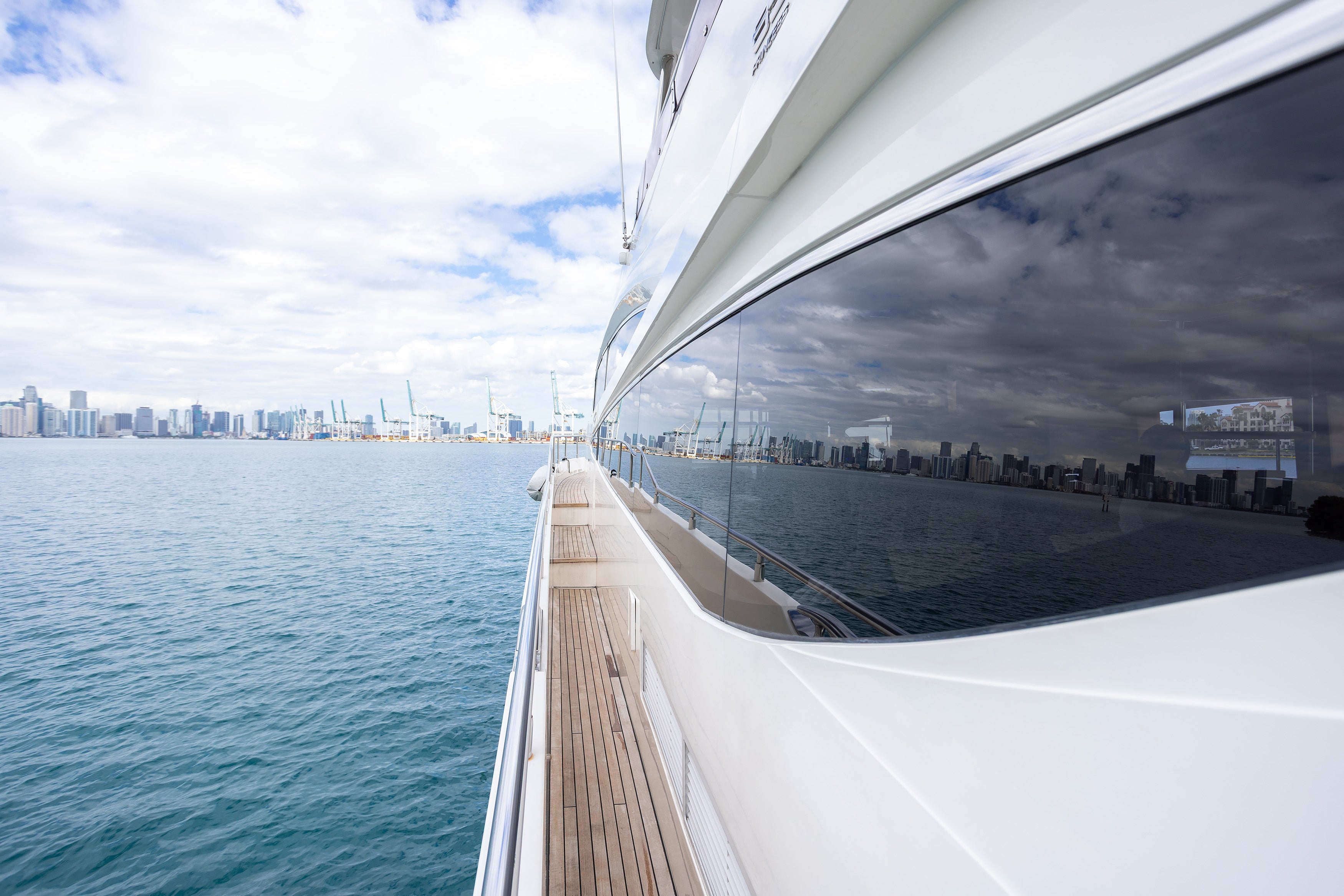 88FT Princess PFO