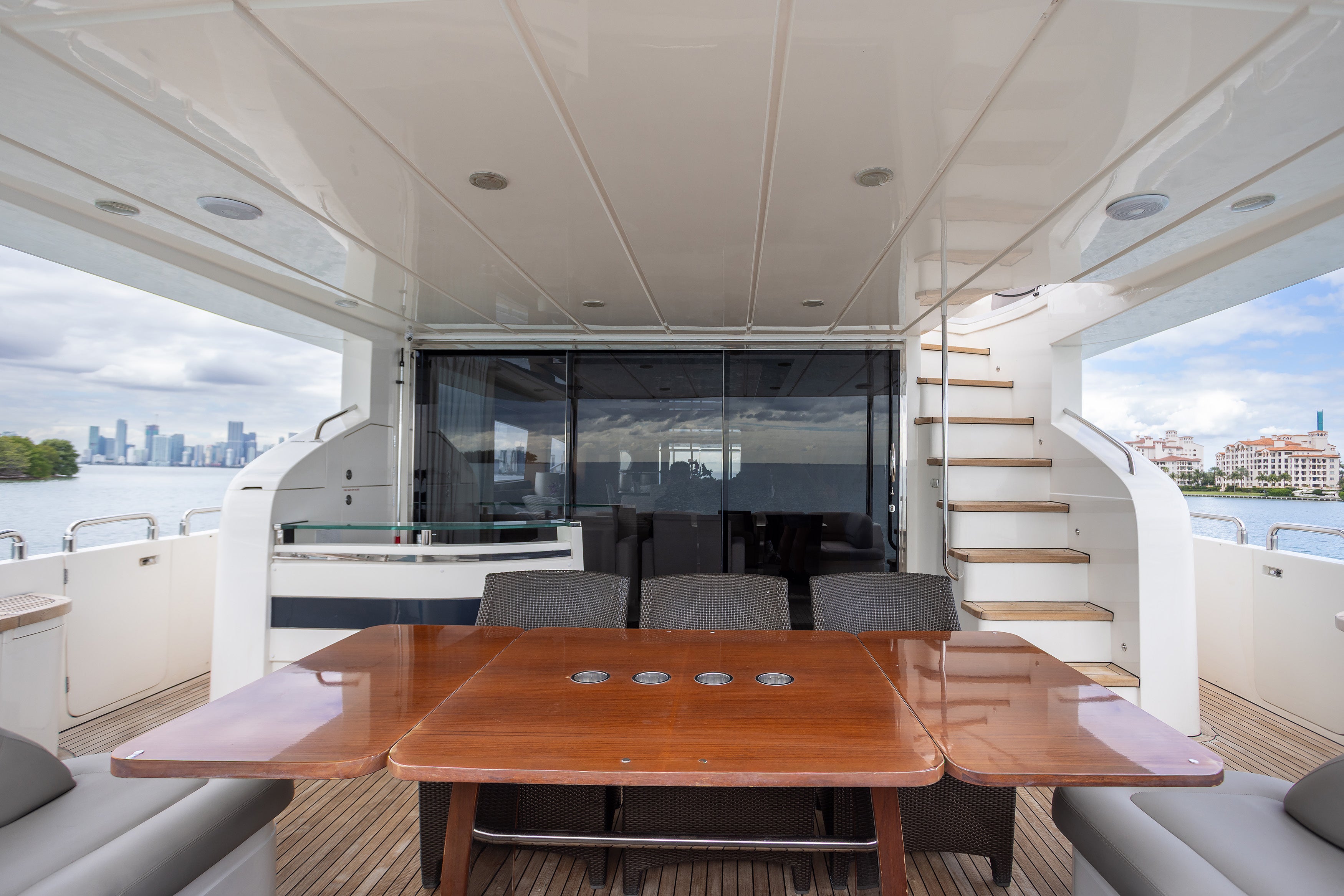 88FT Princess PFO