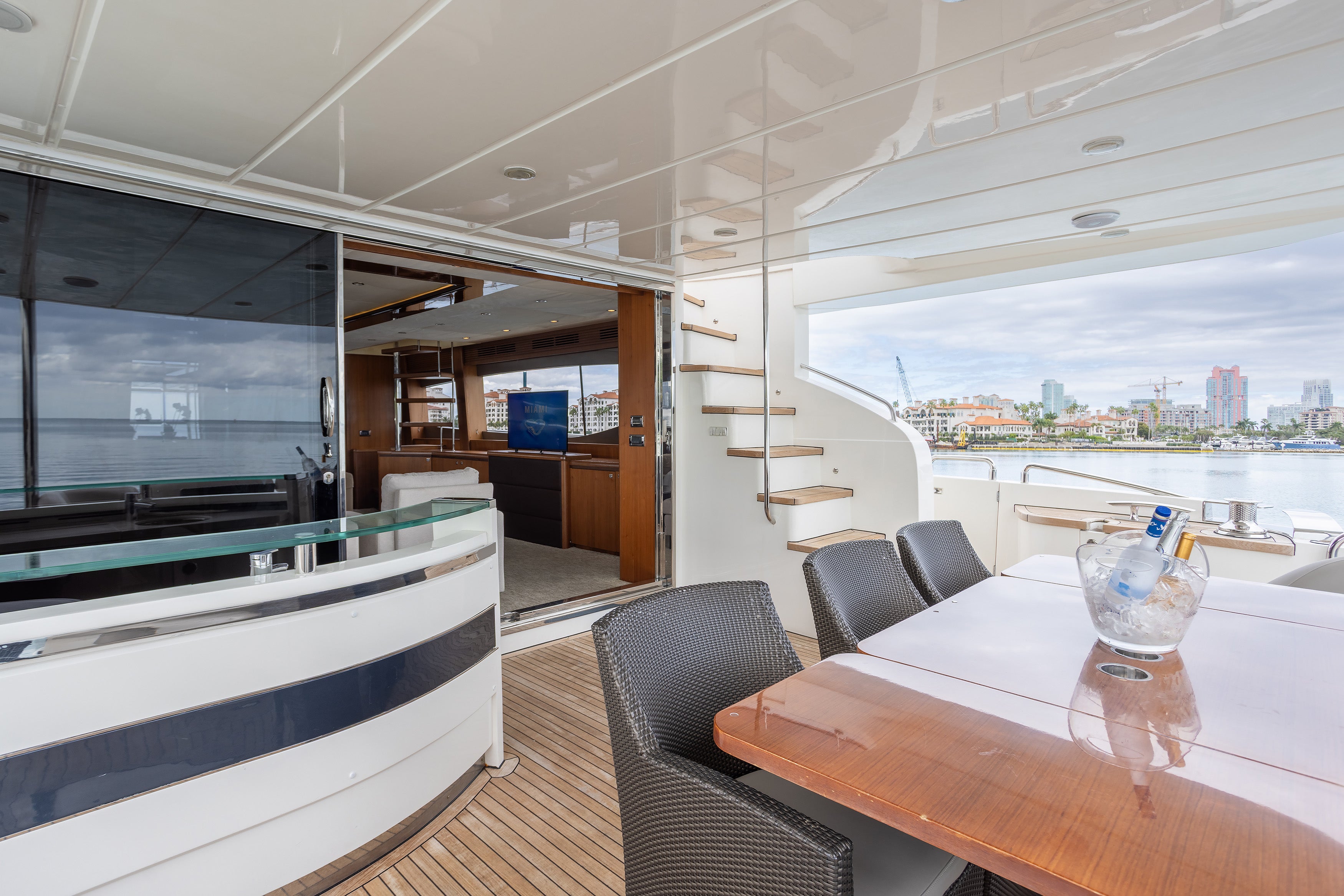 88FT Princess PFO
