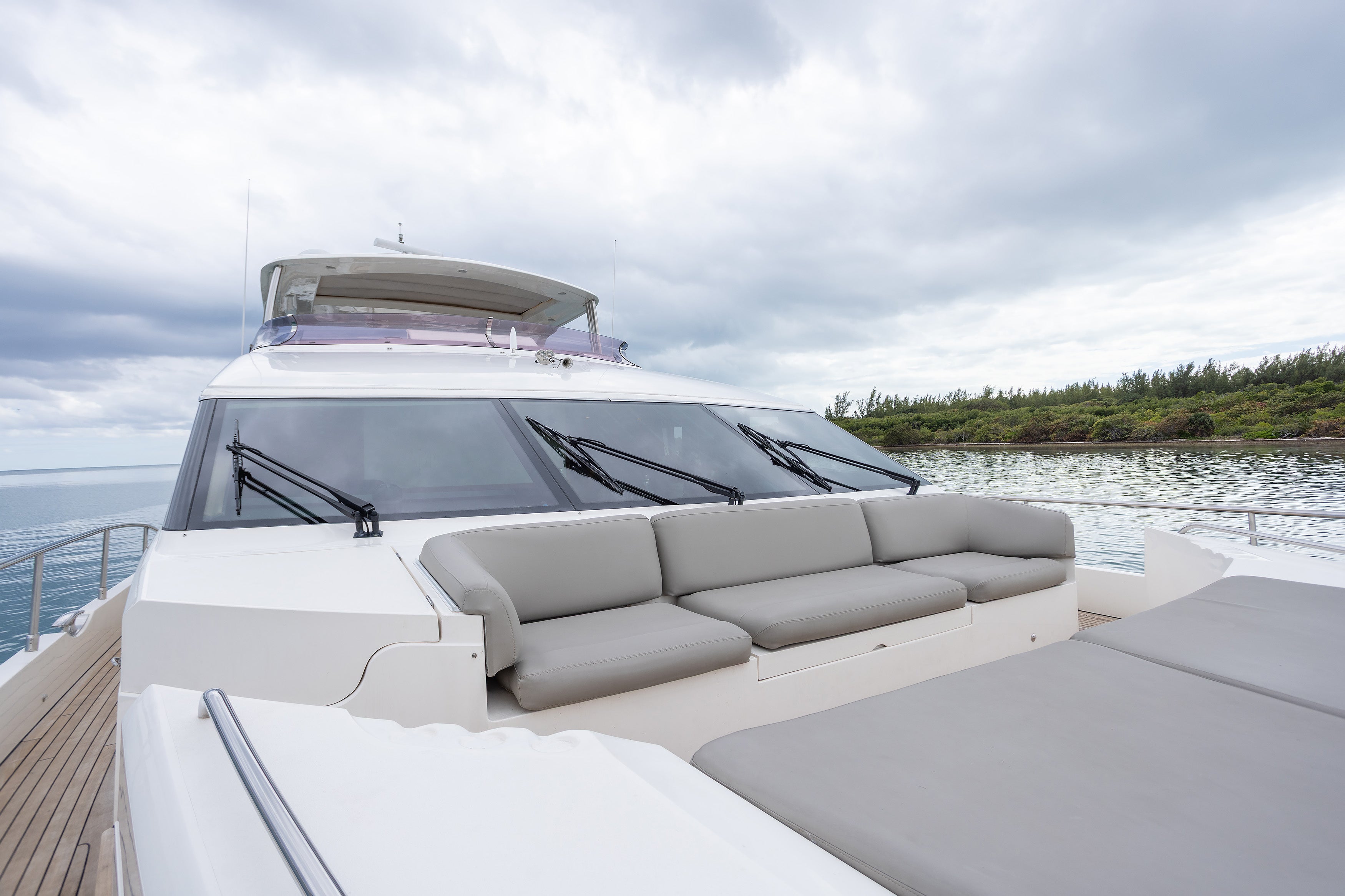 88FT Princess PFO