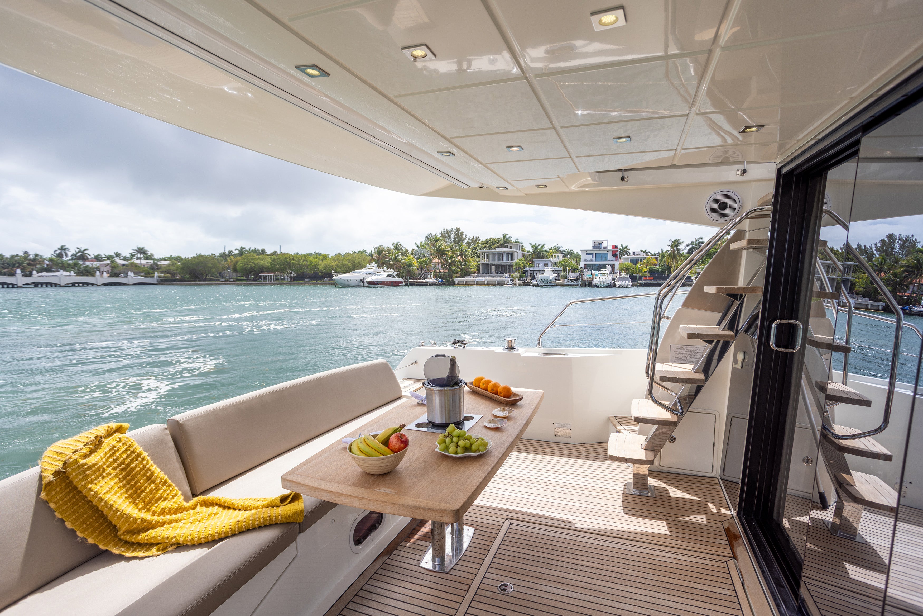 58FT Prestige
