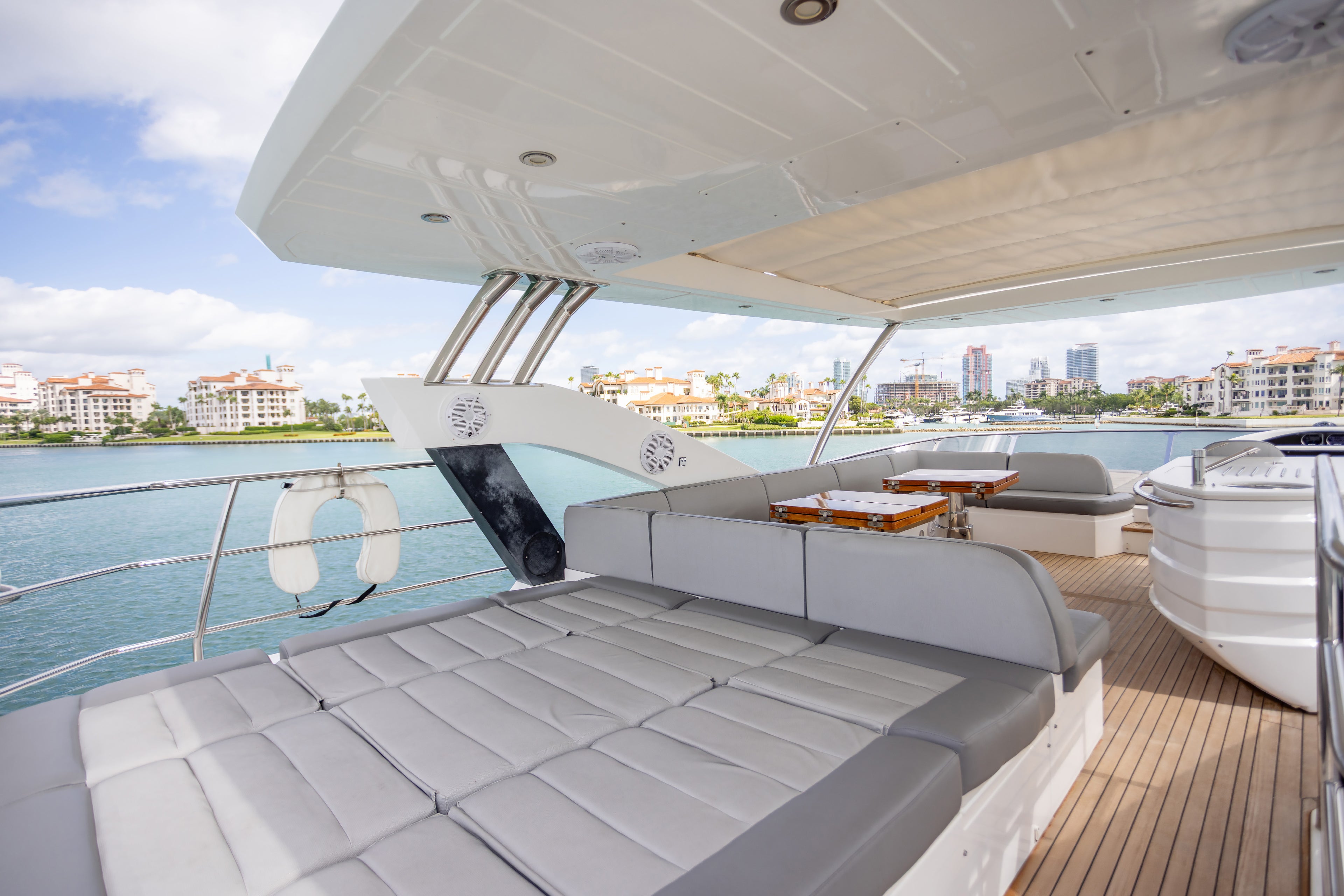 80FT Sunseeker SMU