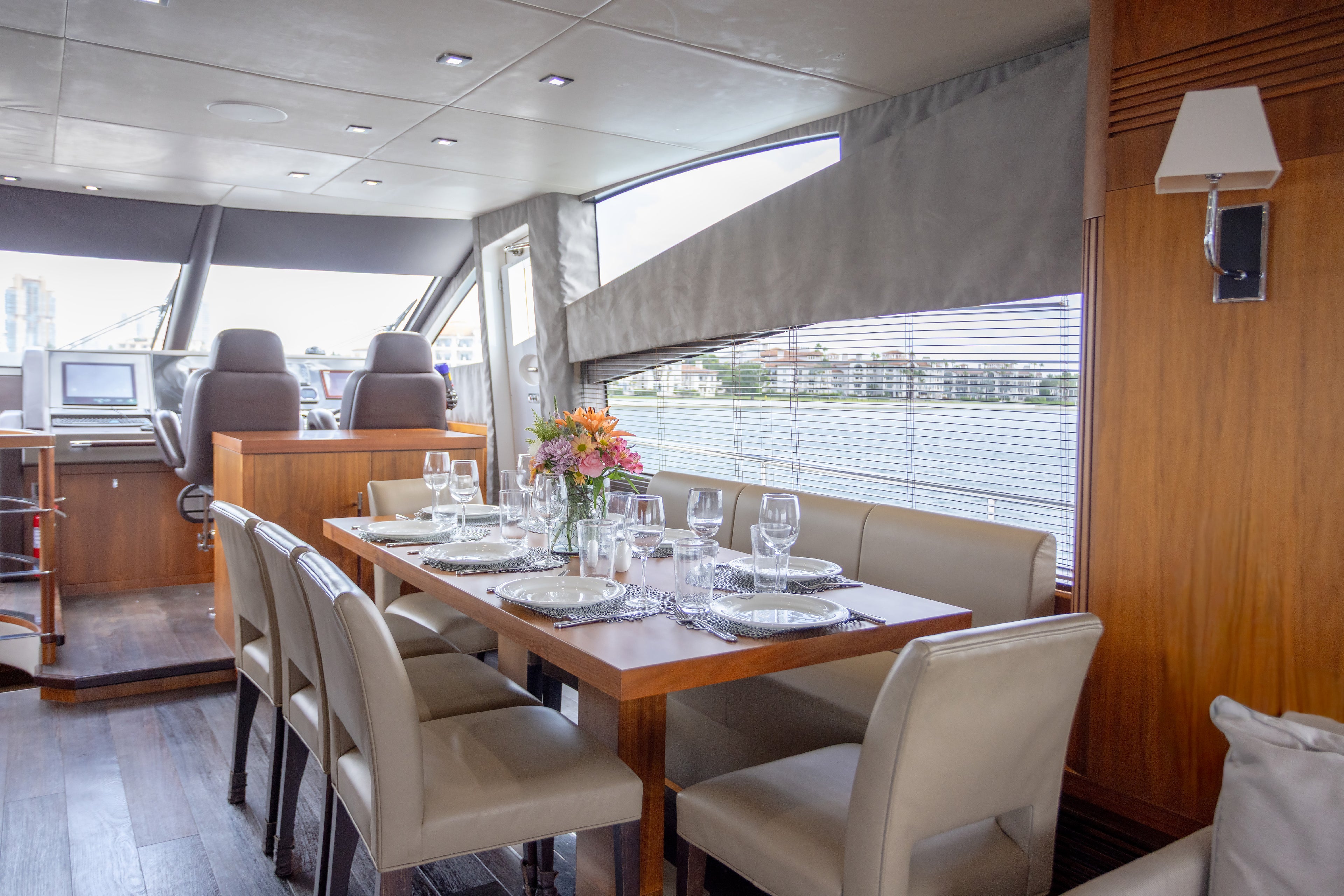 80FT Sunseeker SMU