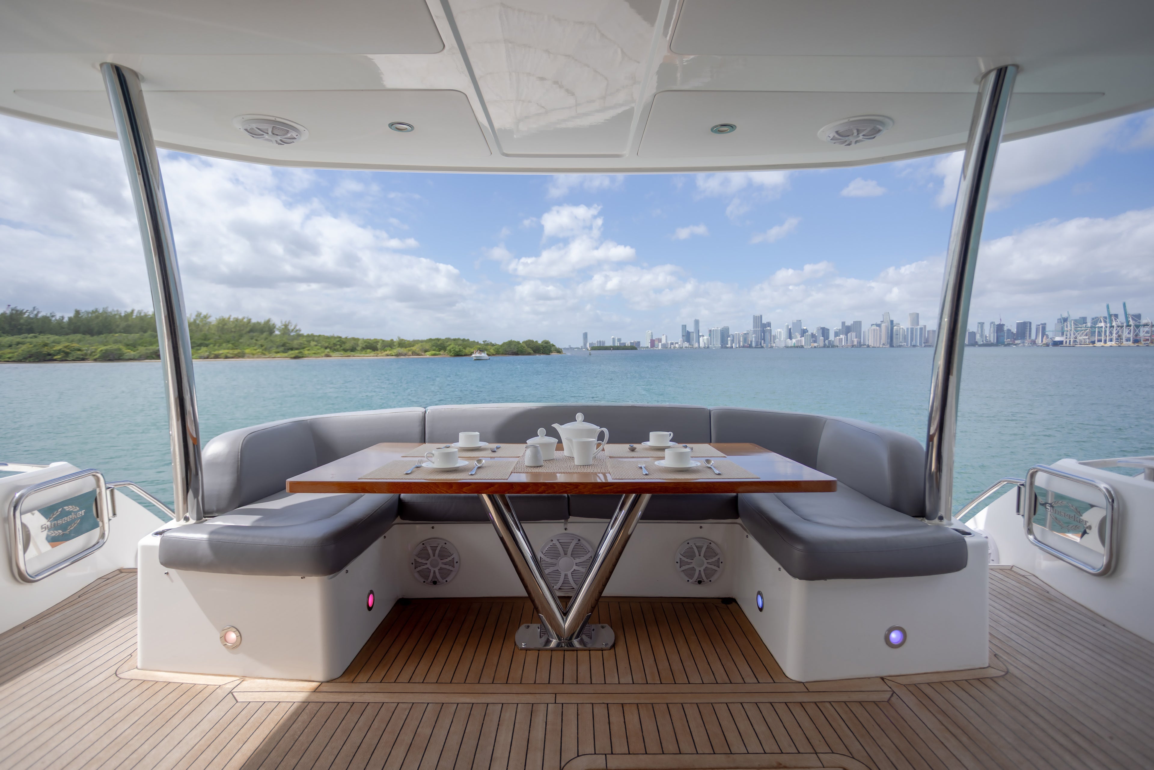 80FT Sunseeker SMU