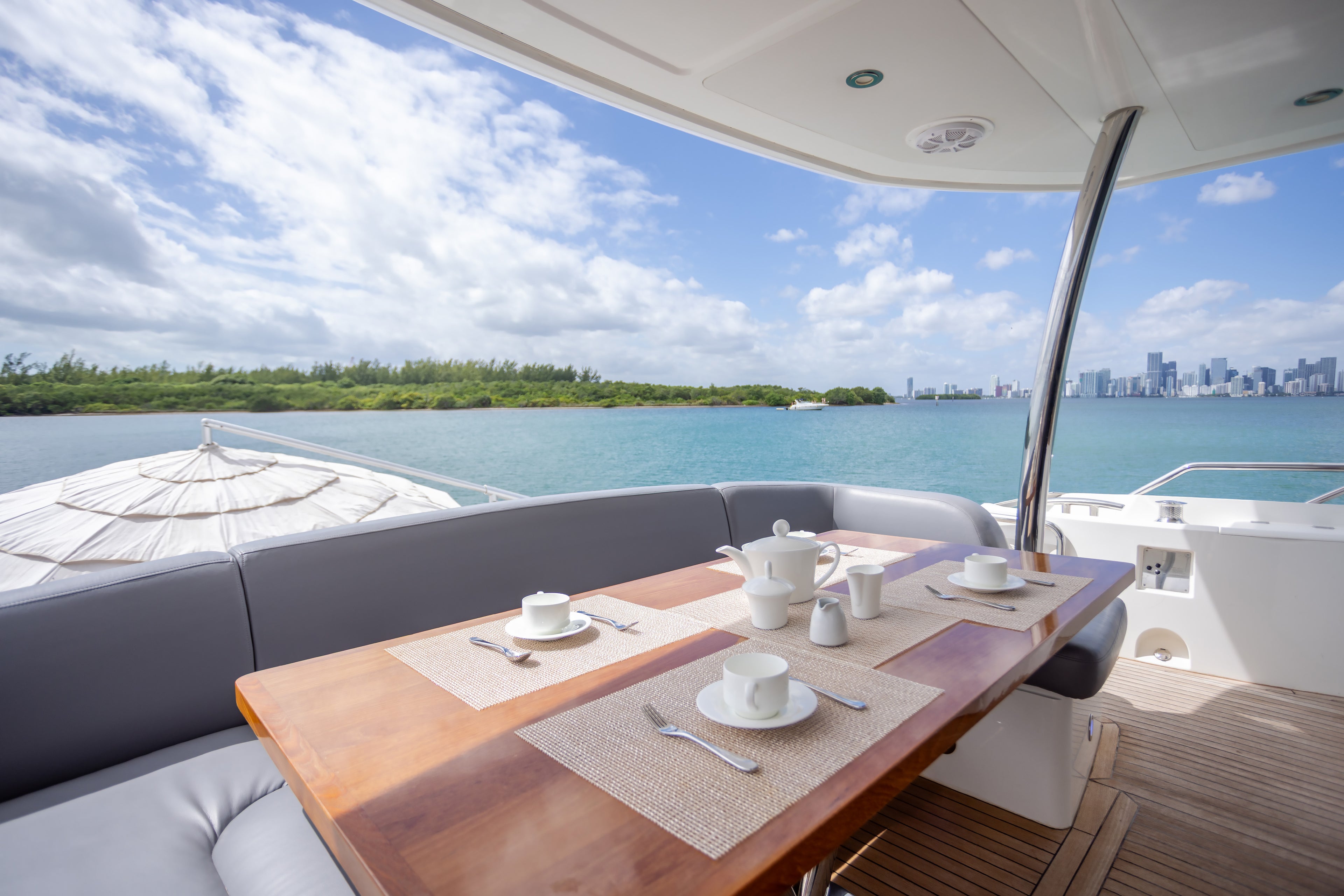 80FT Sunseeker SMU