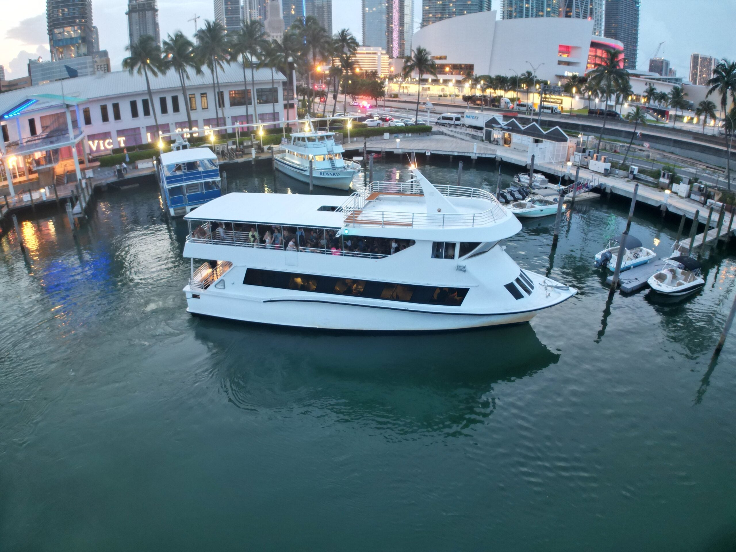 80ft Bayride