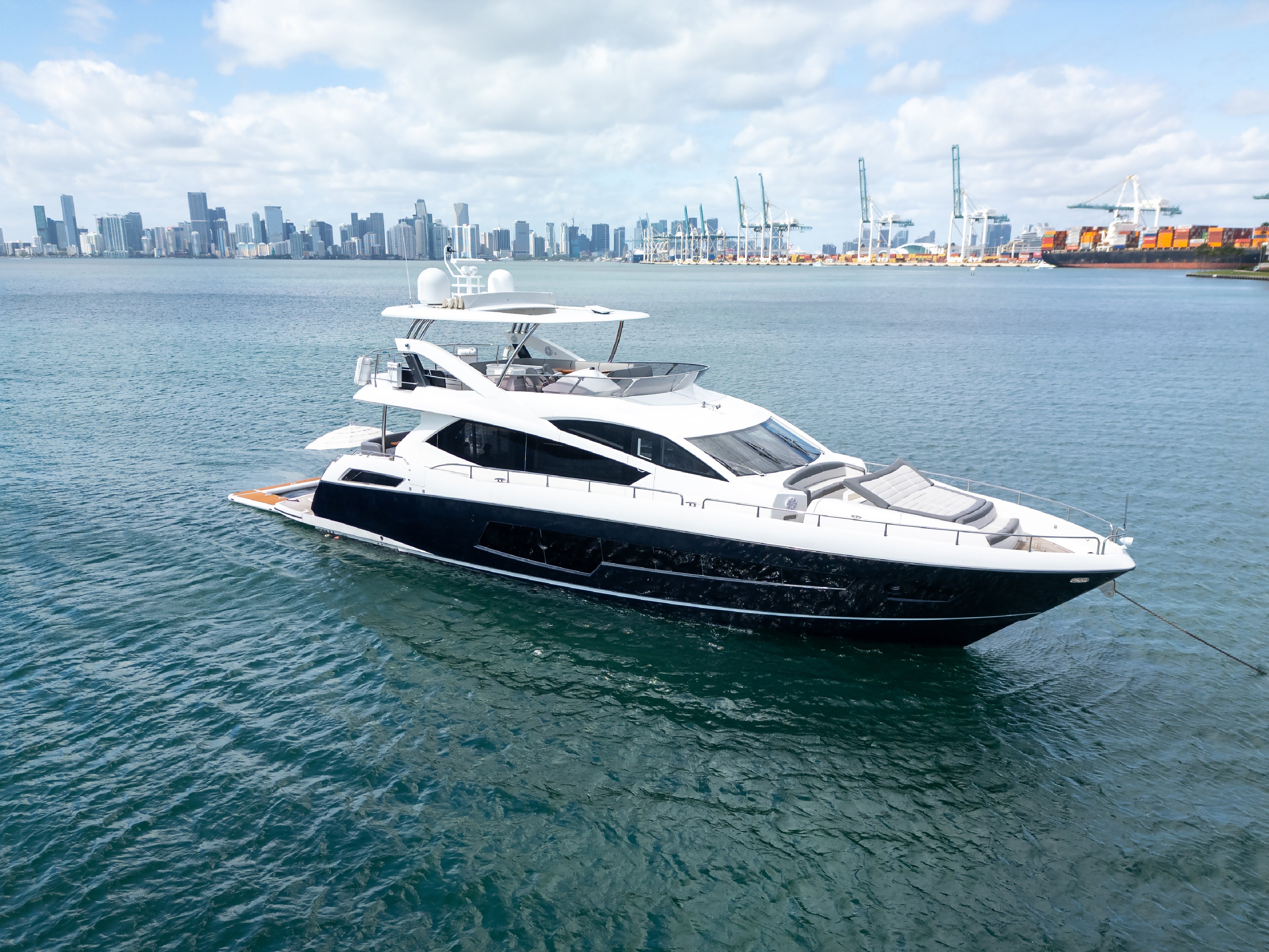 80FT Sunseeker SMU