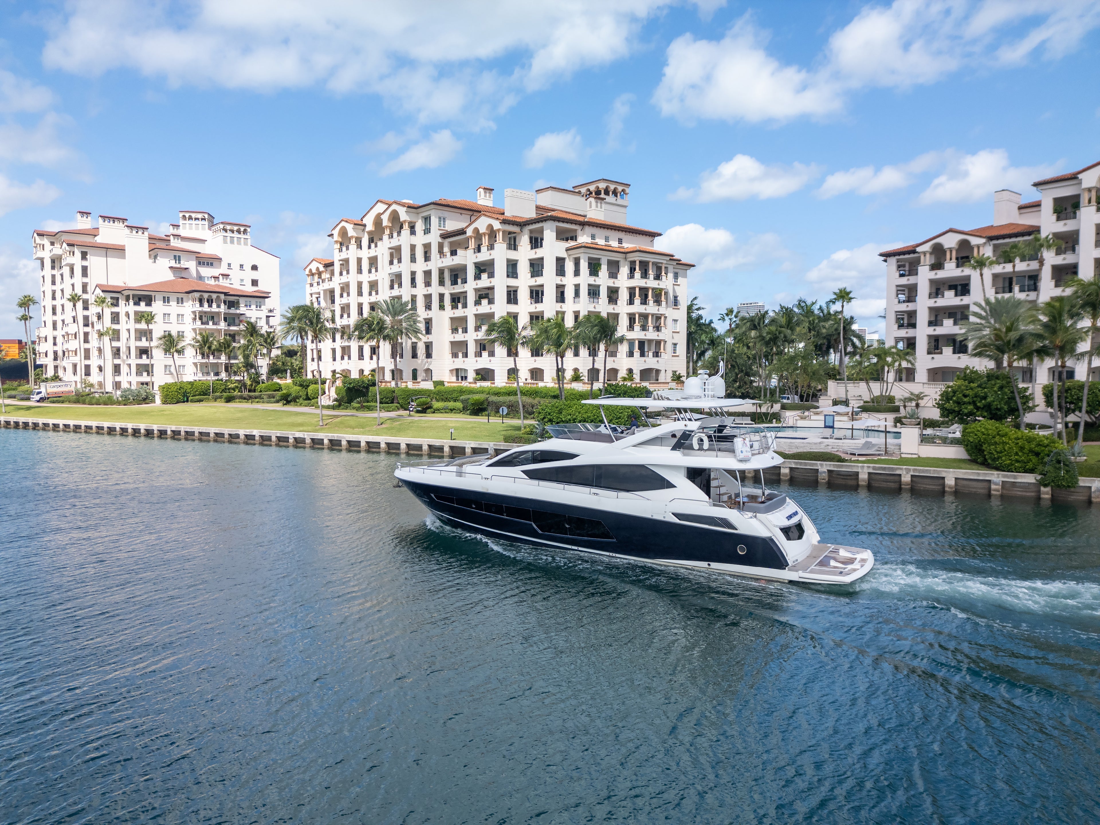 80FT Sunseeker SMU