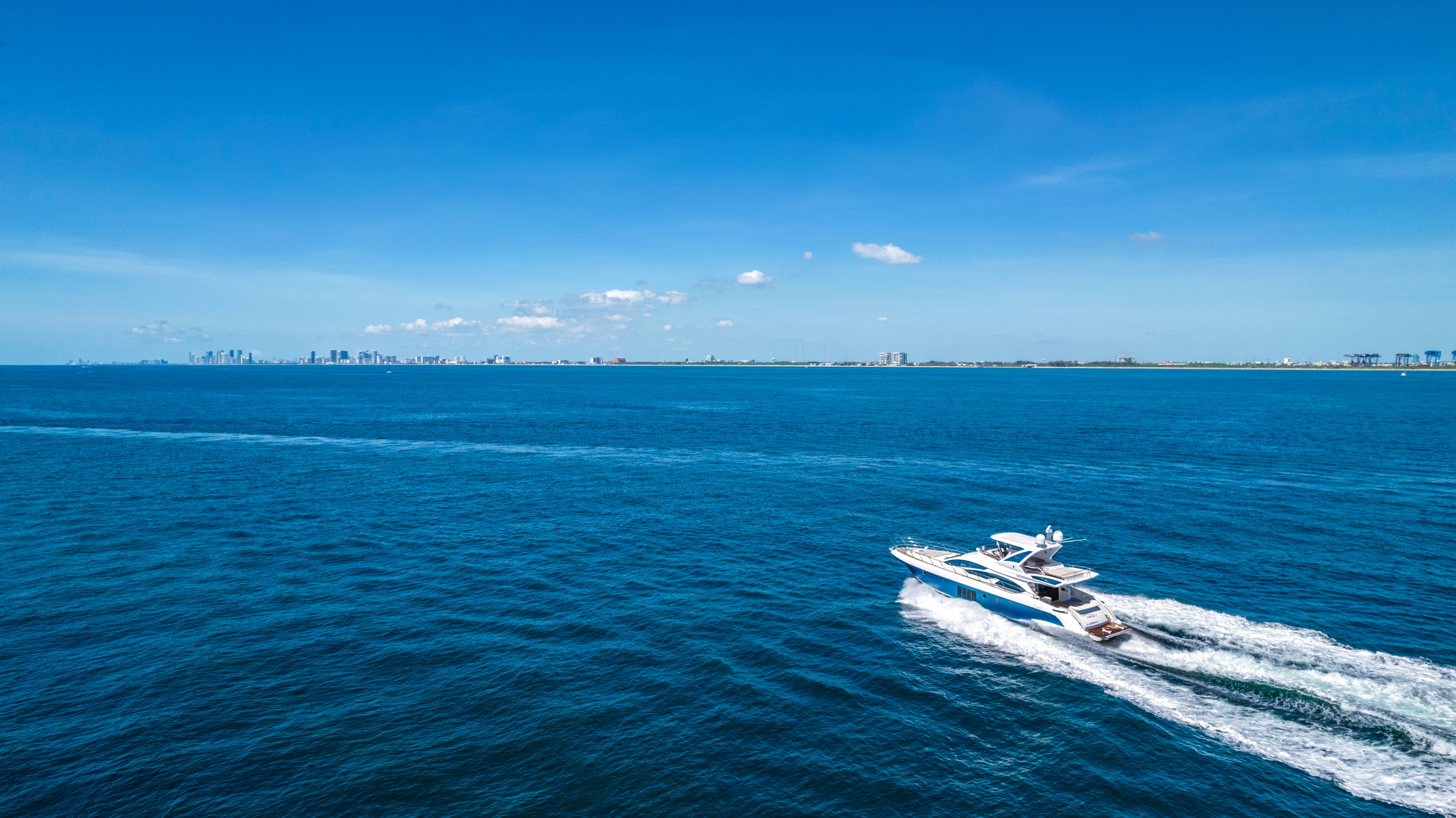 64ft Azimut