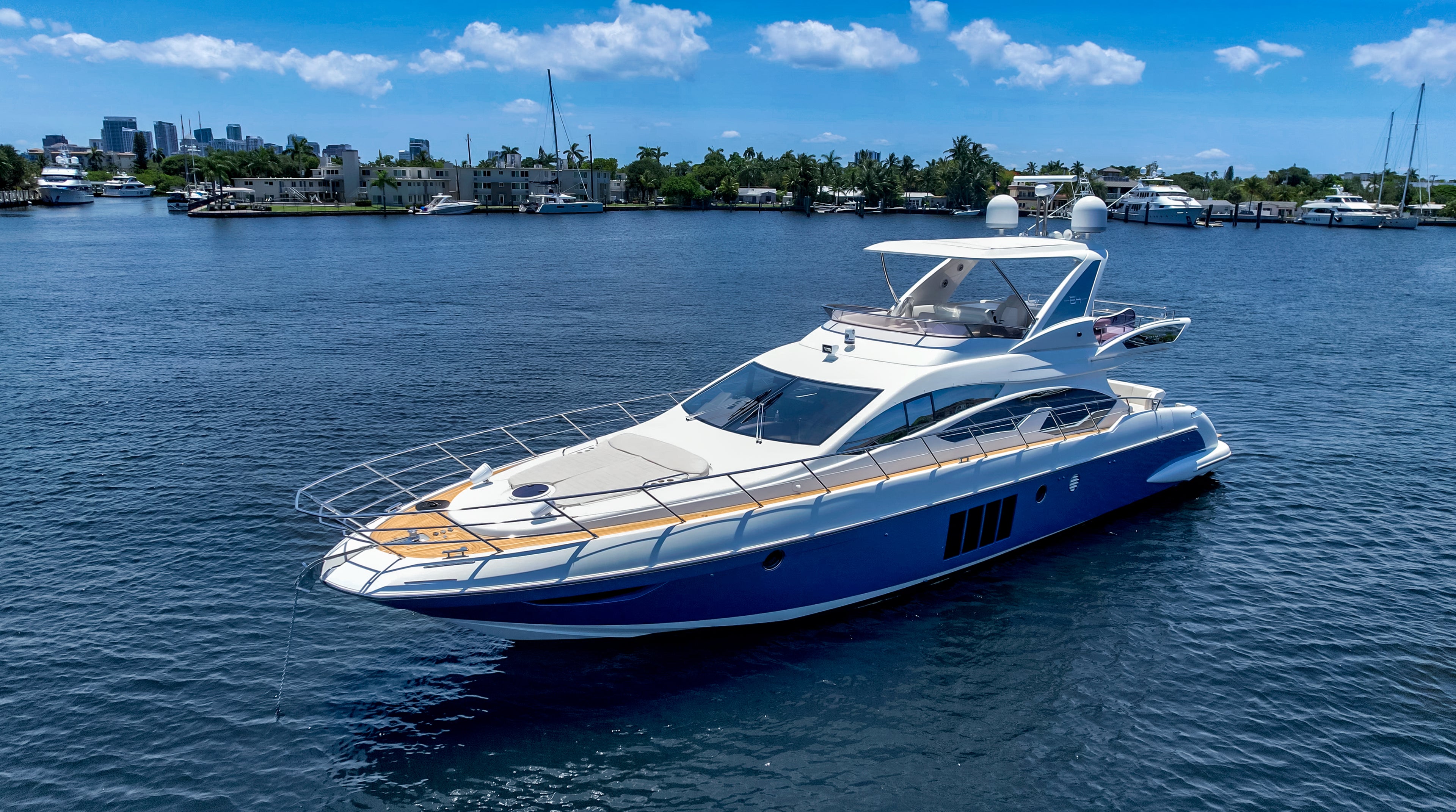 64ft Azimut