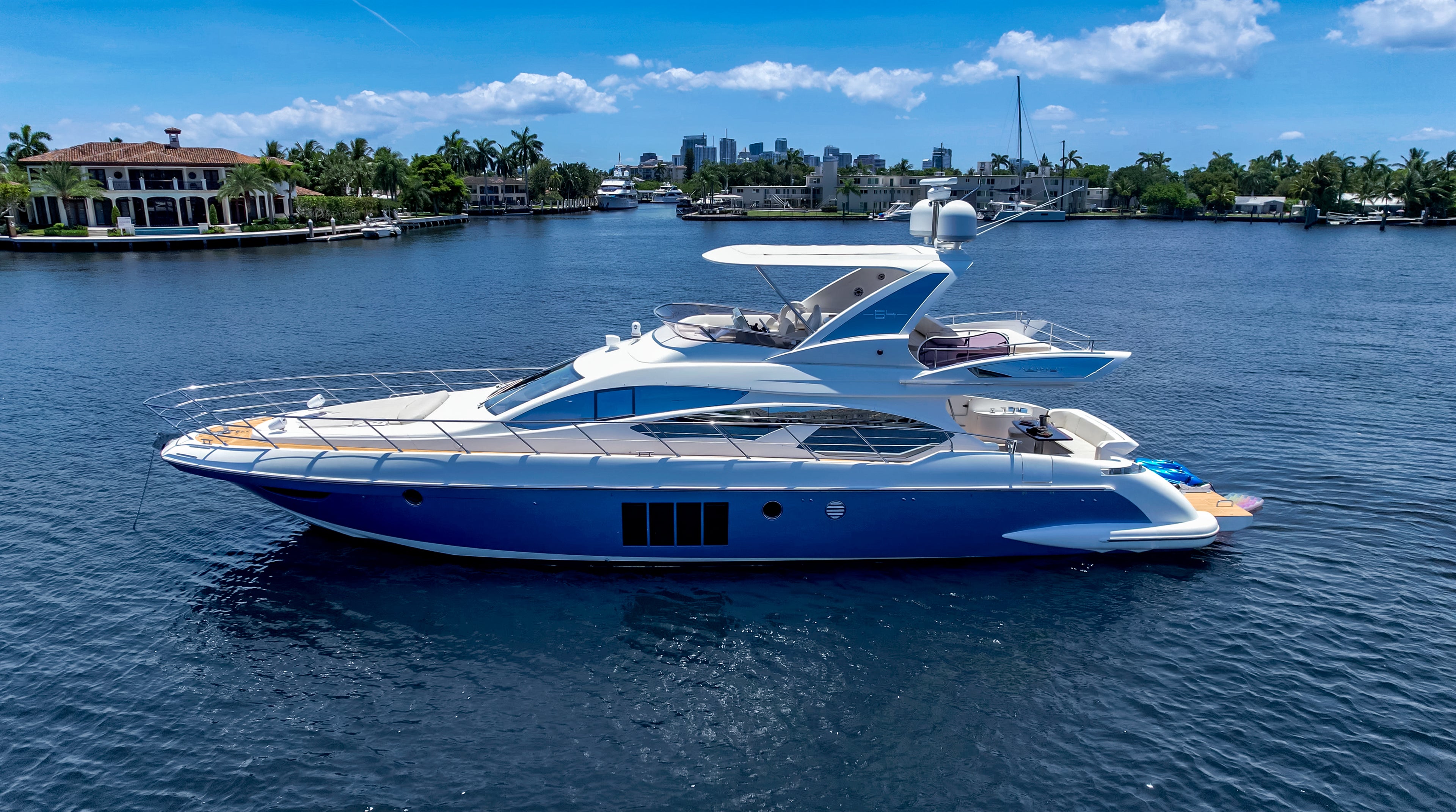 64ft Azimut