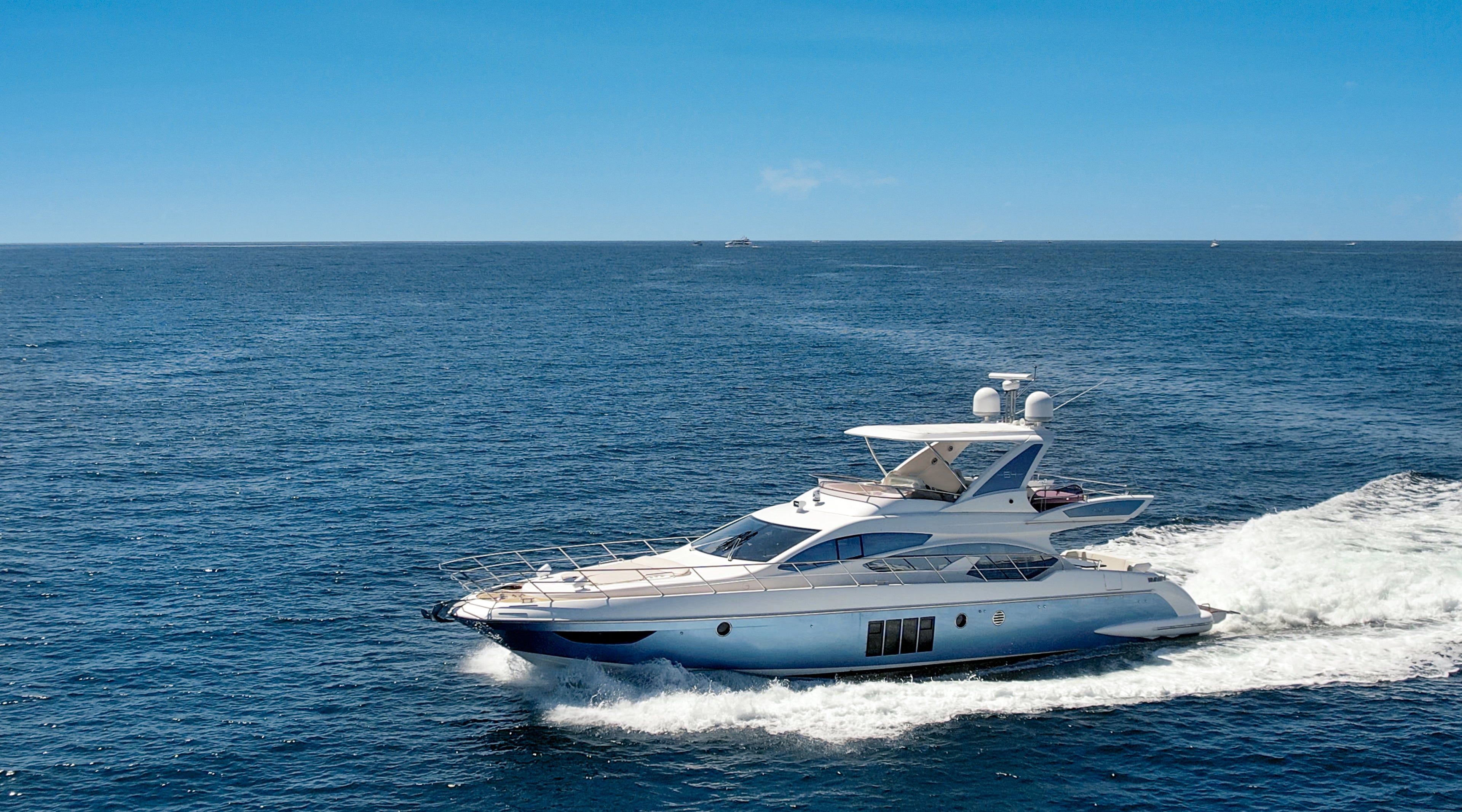 64ft Azimut