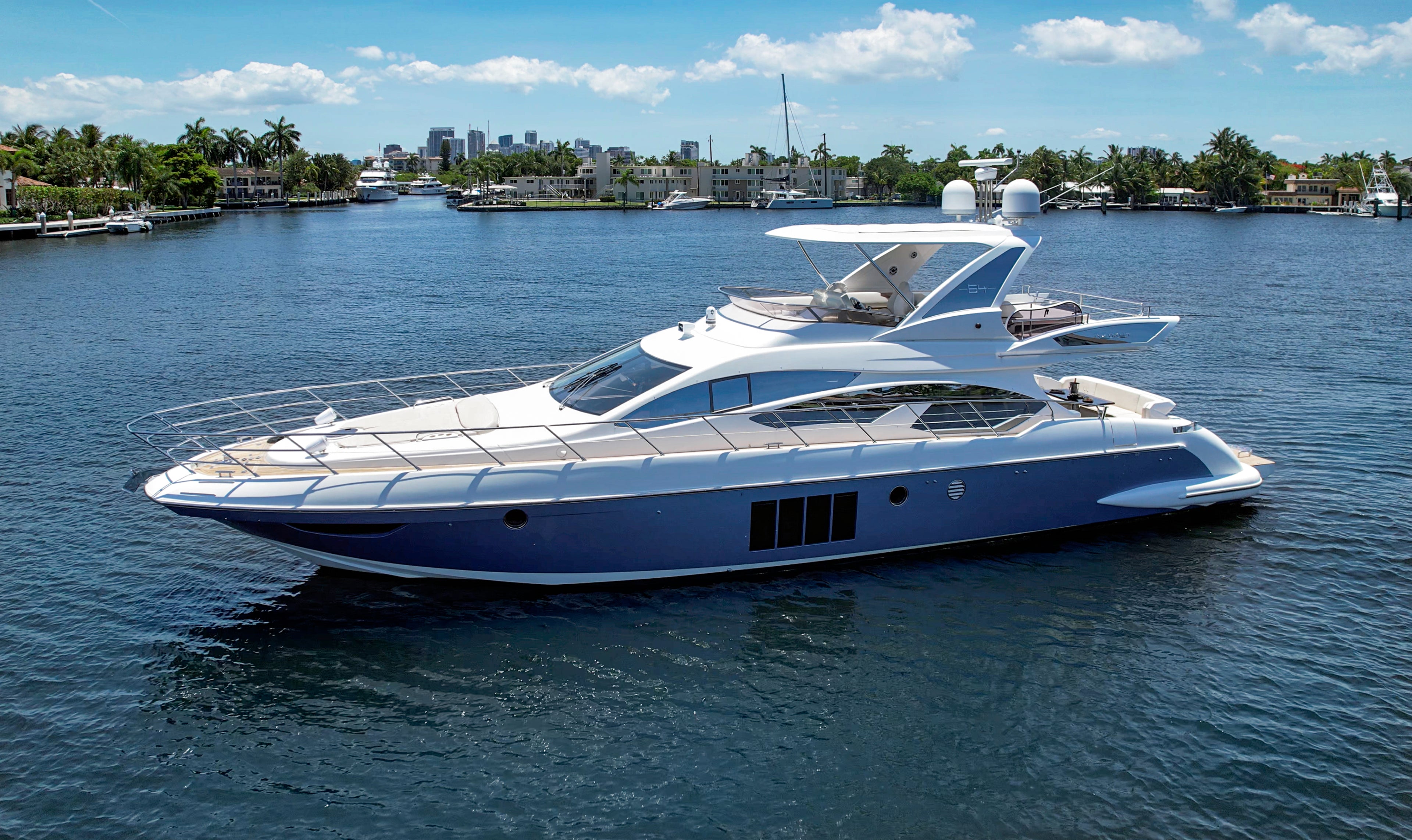 64ft Azimut