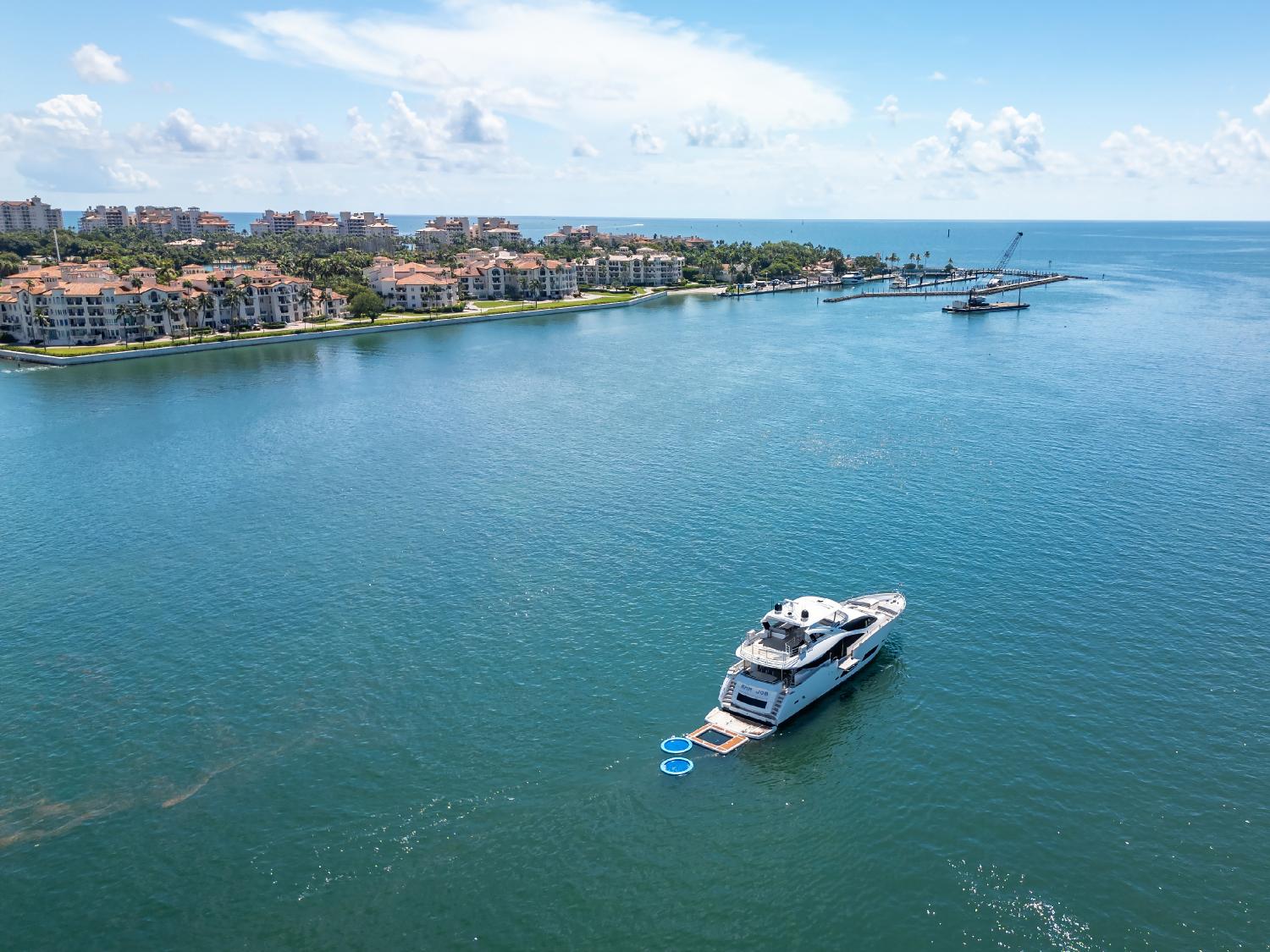 96FT Sunseeker
