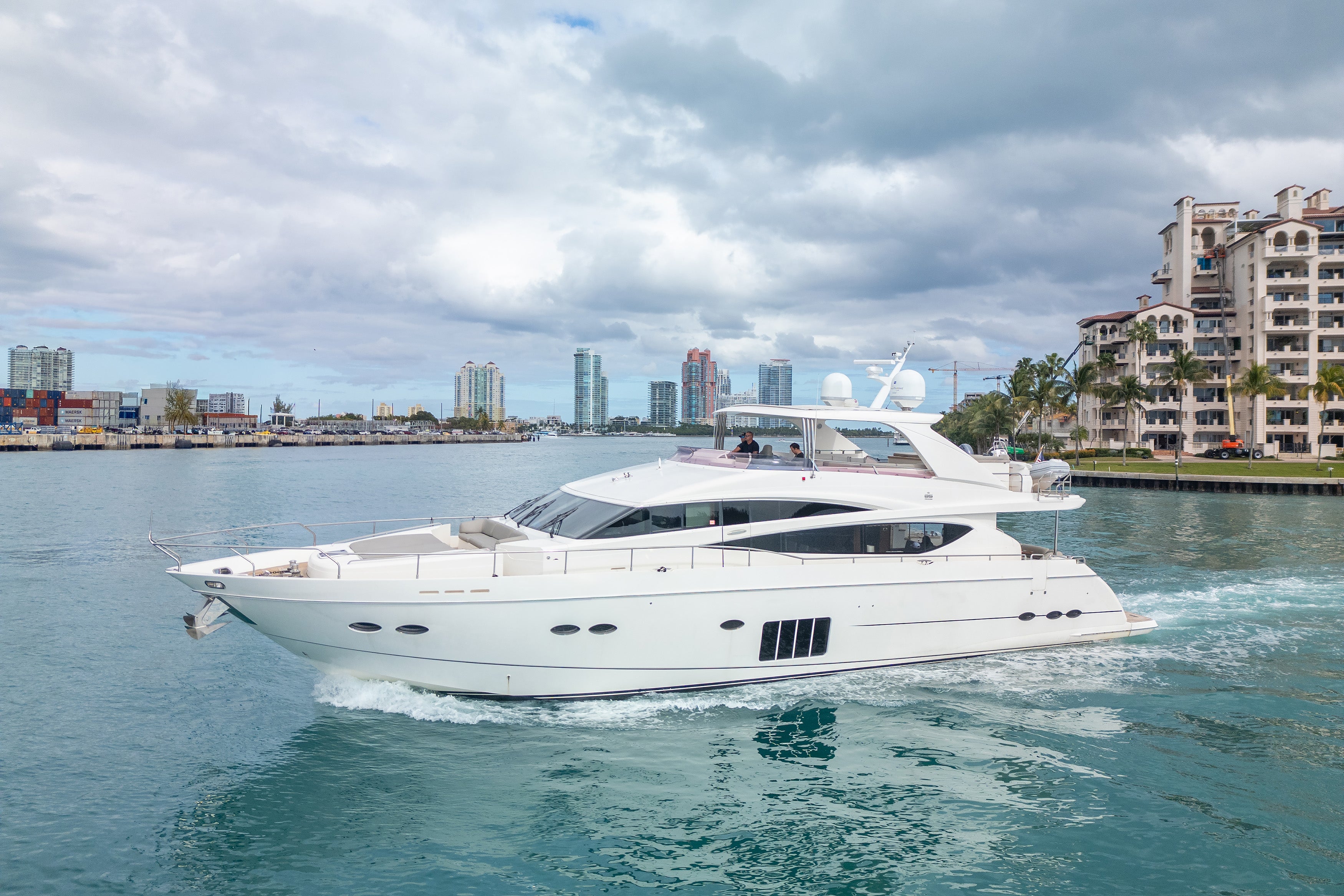 88FT Princess PFO