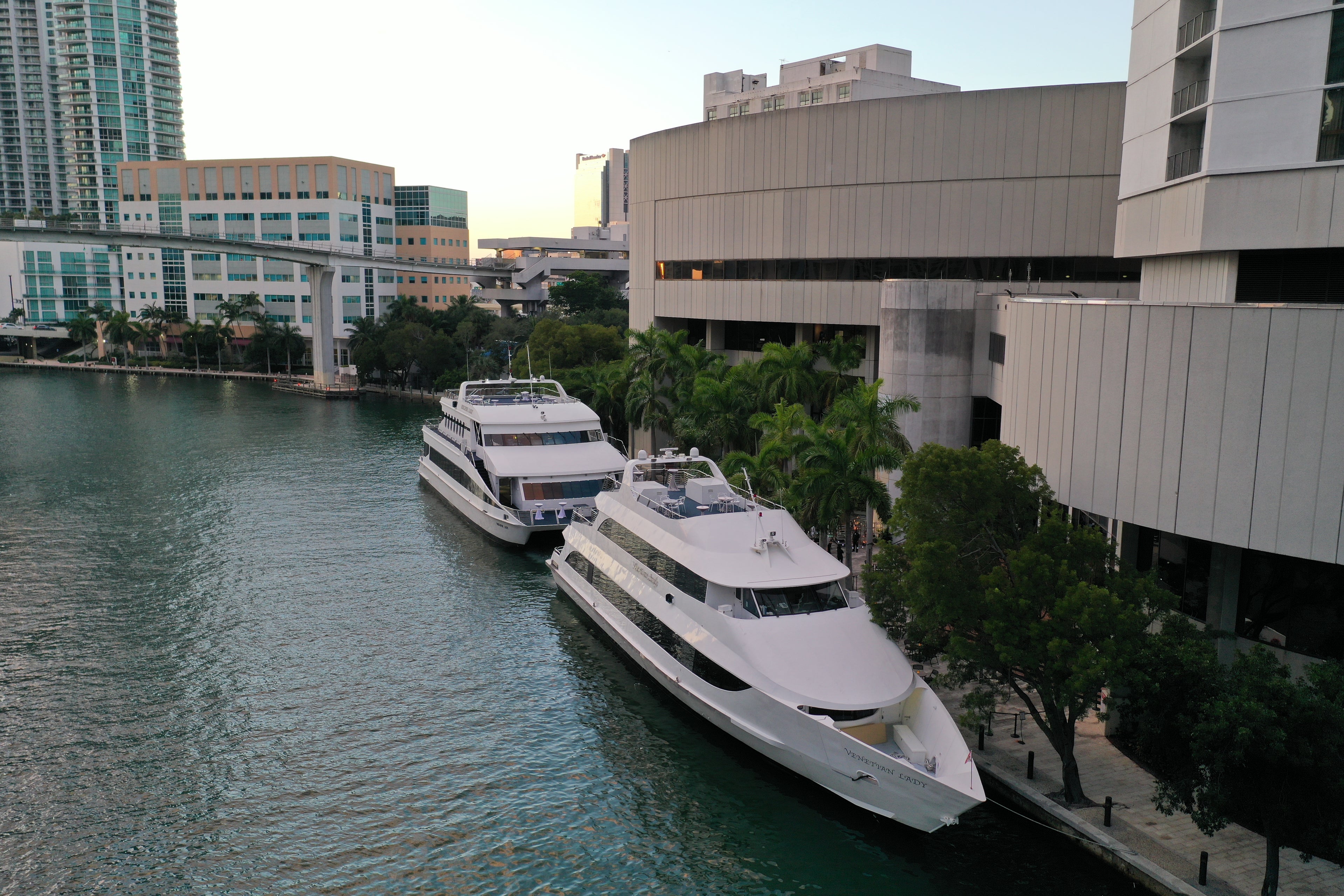 110ft Biscayne Lady