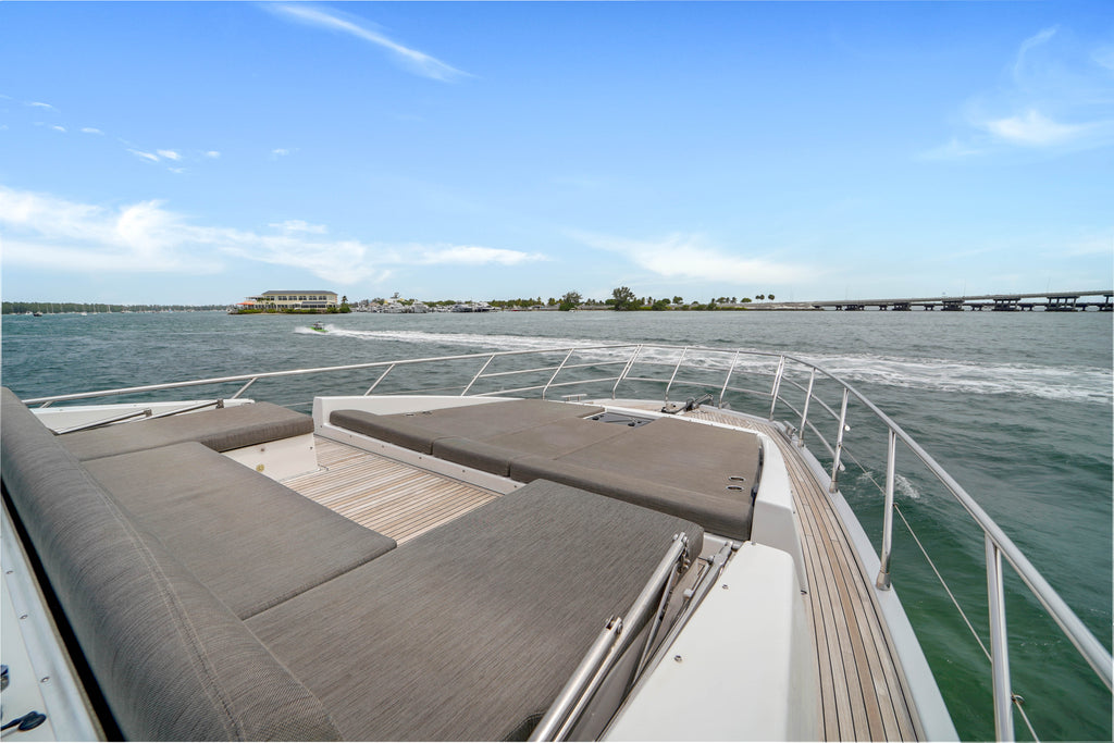 68ft Azimut