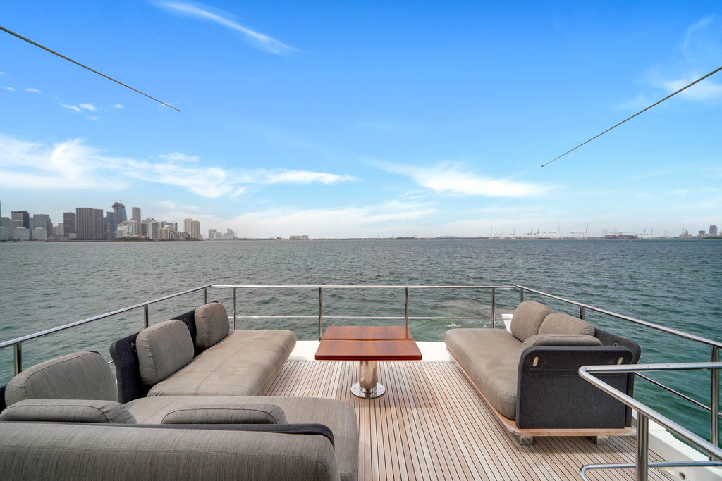 68ft Azimut