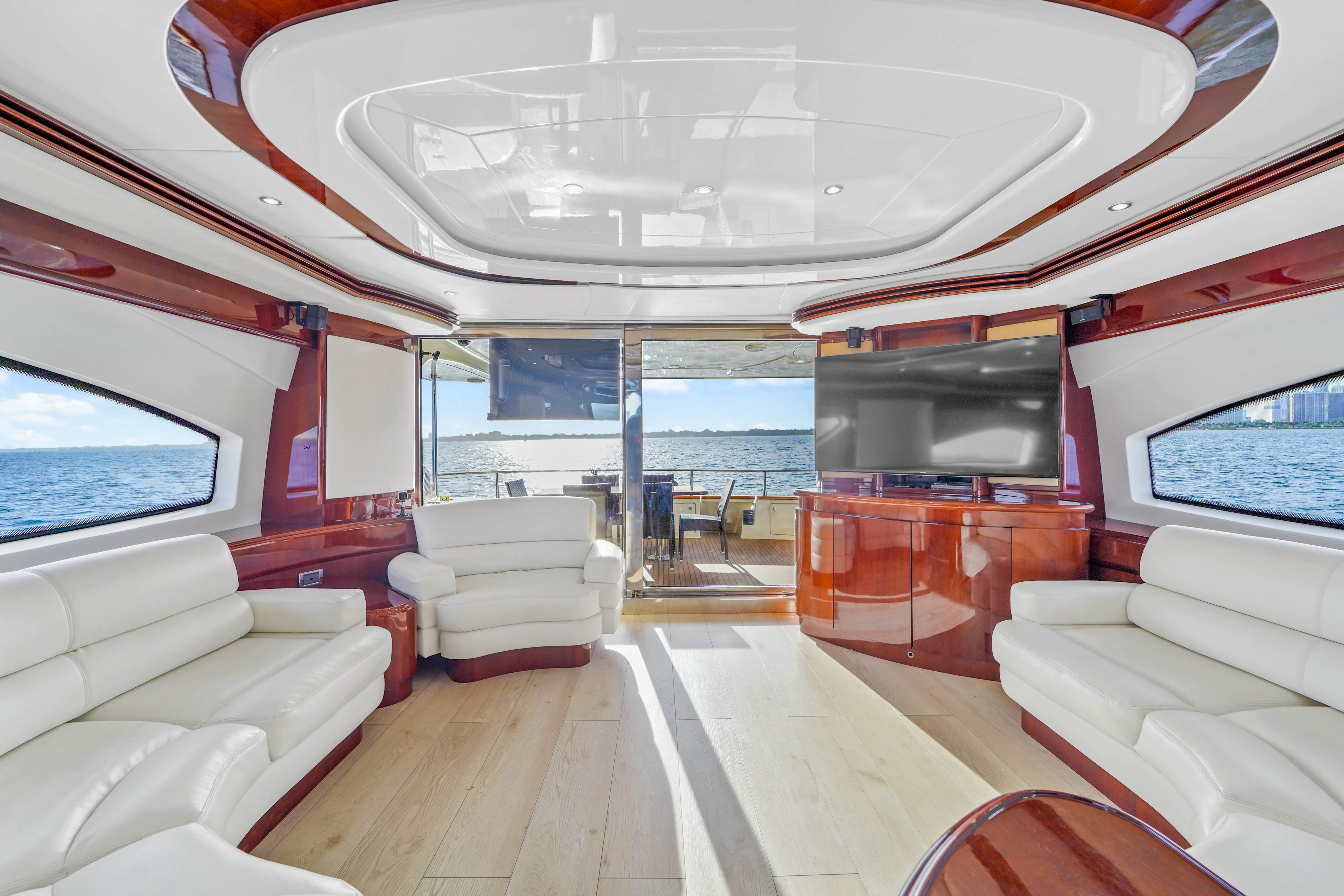 85FT Del Mar