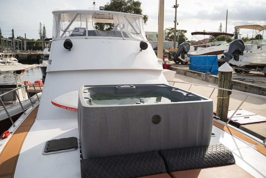 60FT Hatteras