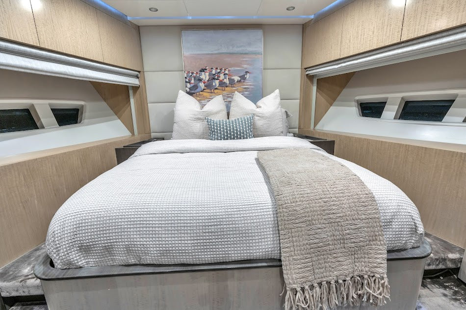 88FT Azimut Sati