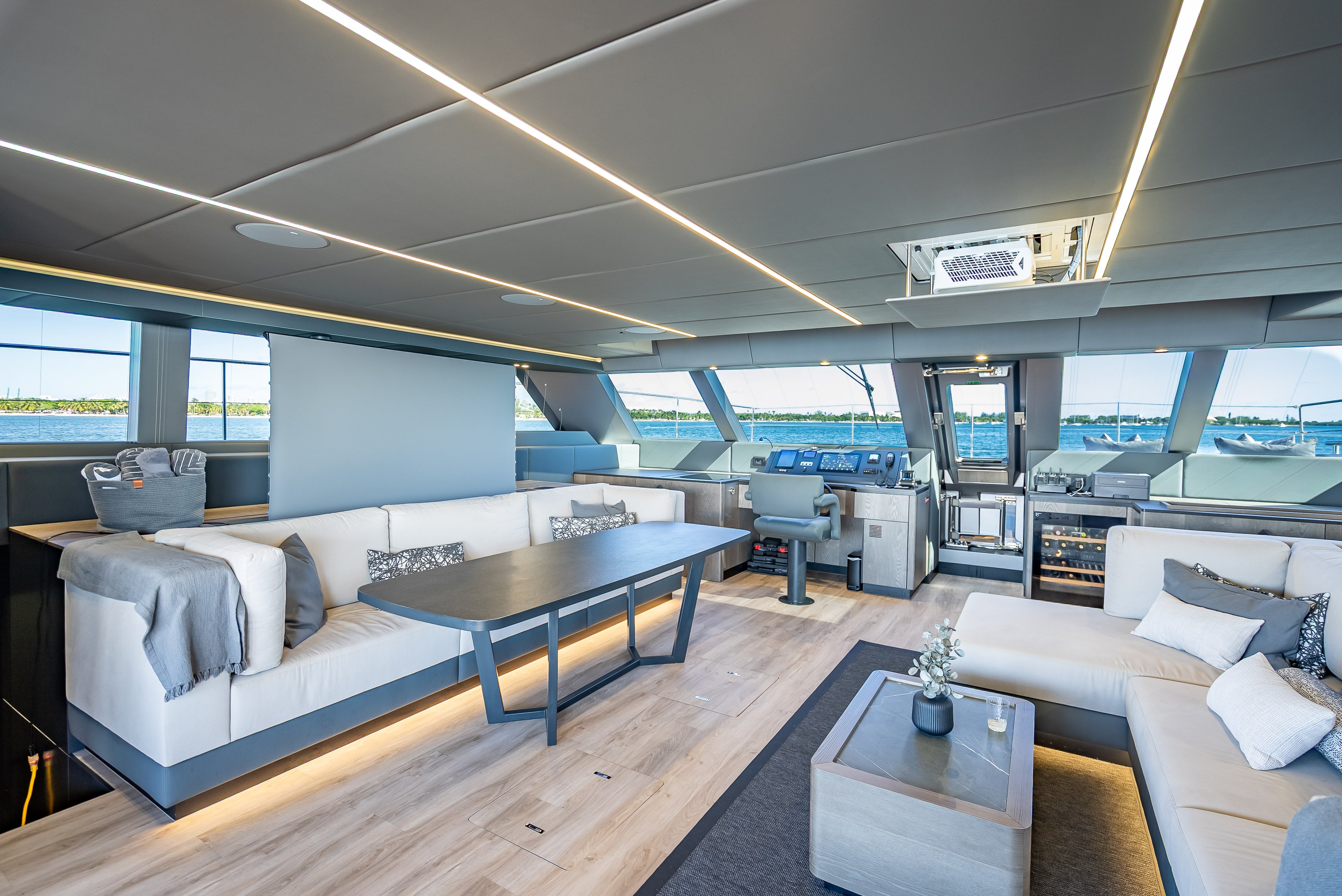 70FT Sunreef Power Catamaran