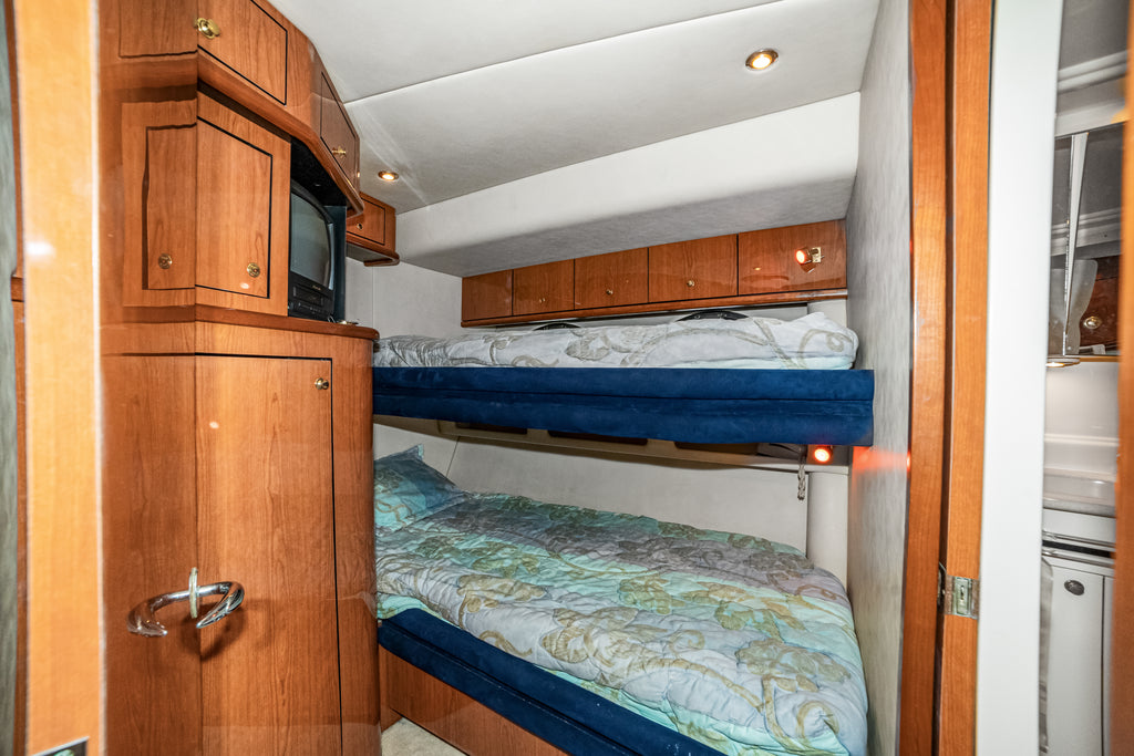 60 FT Sea Ray HK