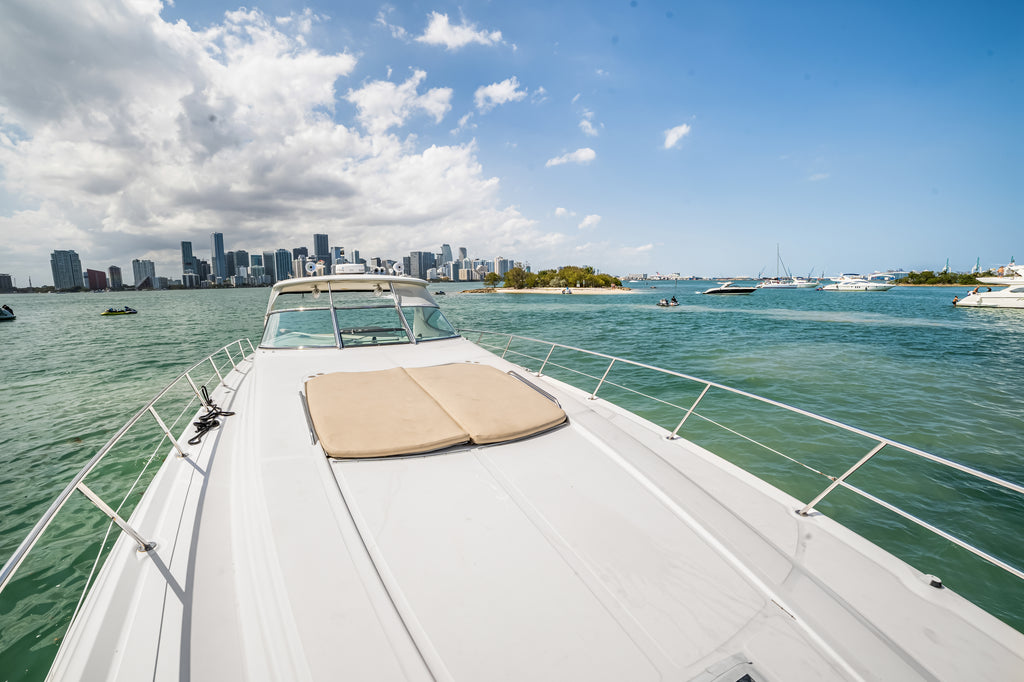 60 FT Sea Ray HK