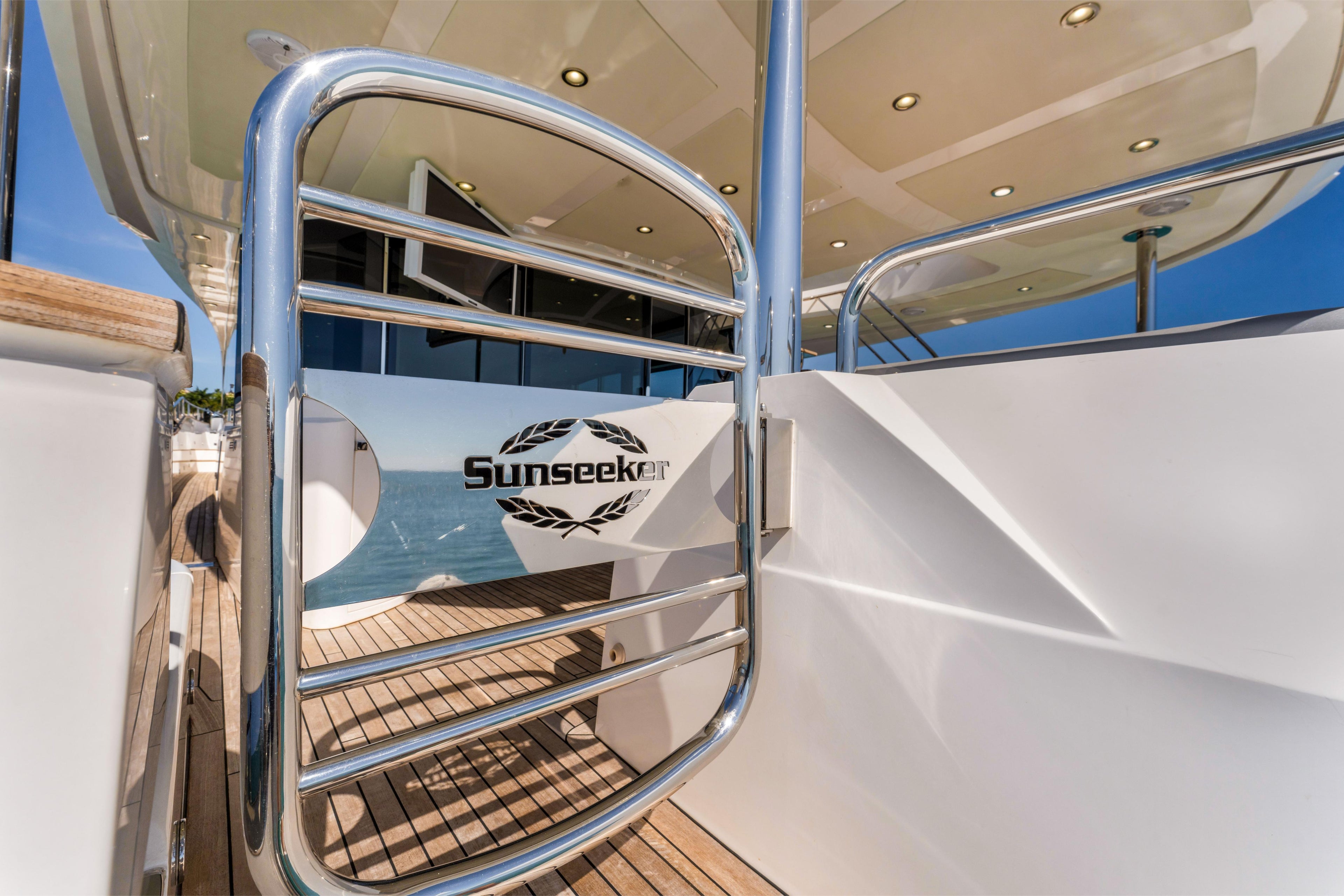 96FT Sunseeker