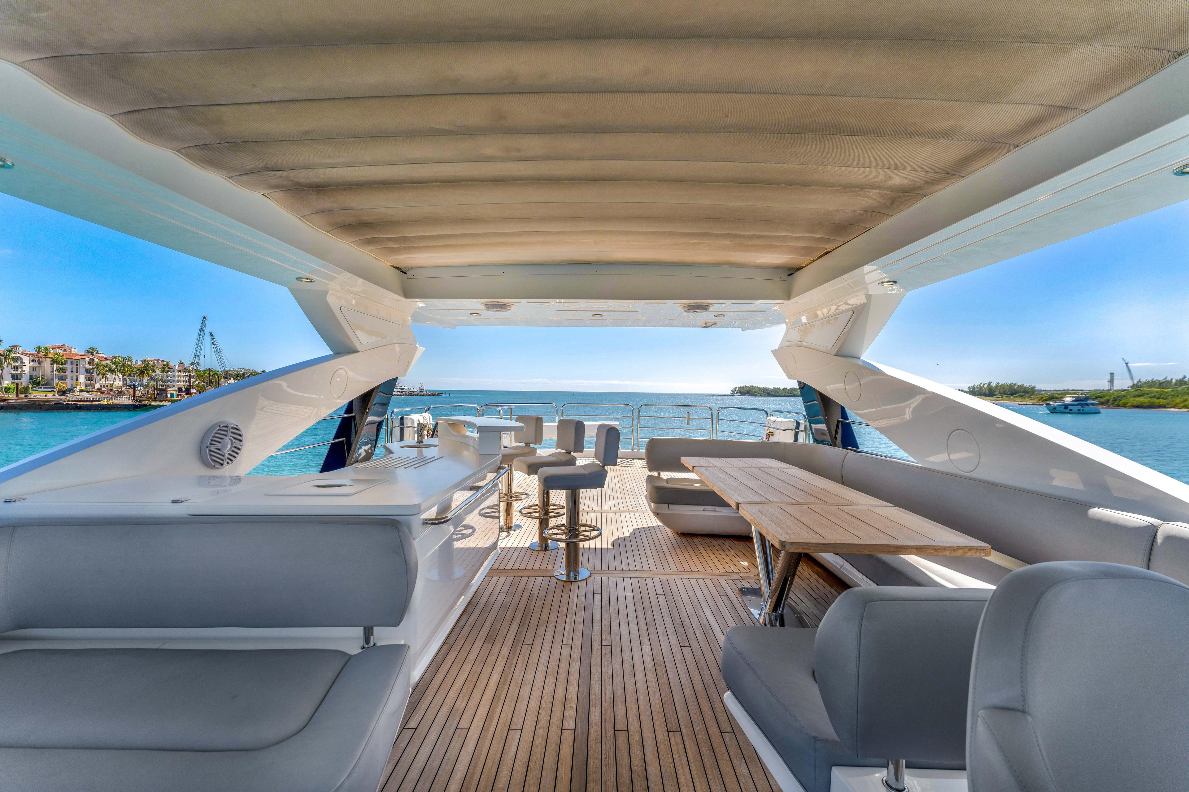 96FT Sunseeker