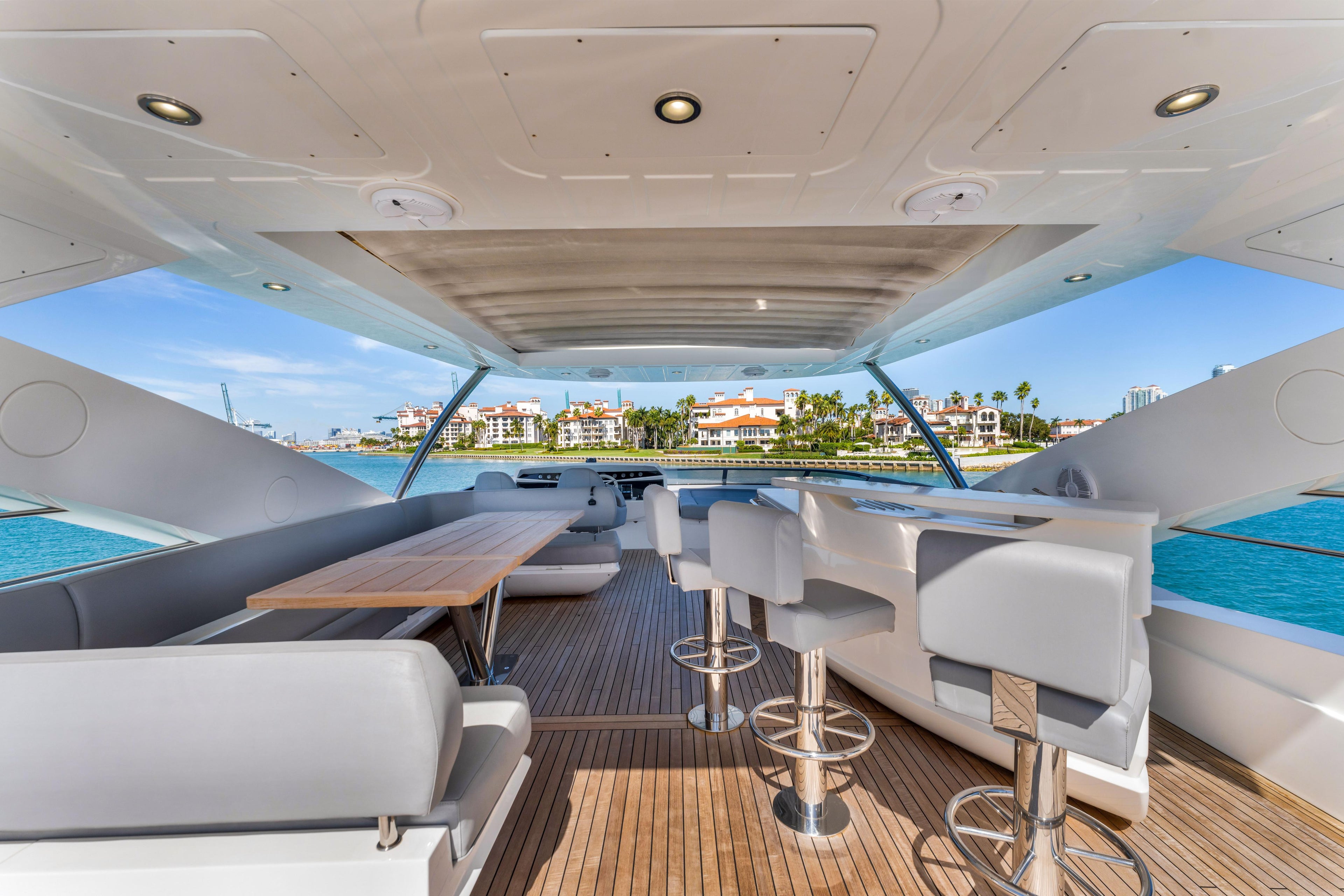 96FT Sunseeker