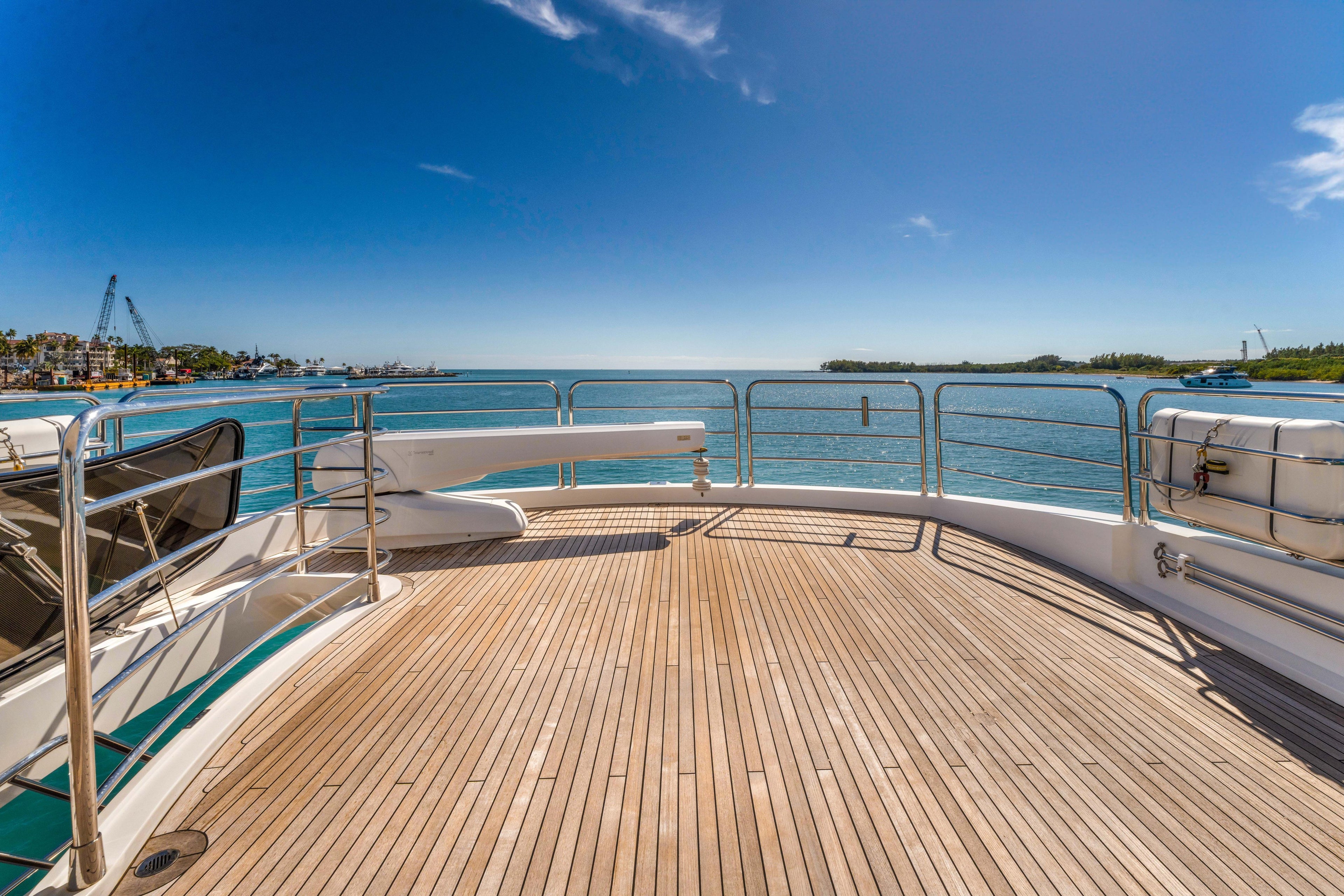 96FT Sunseeker