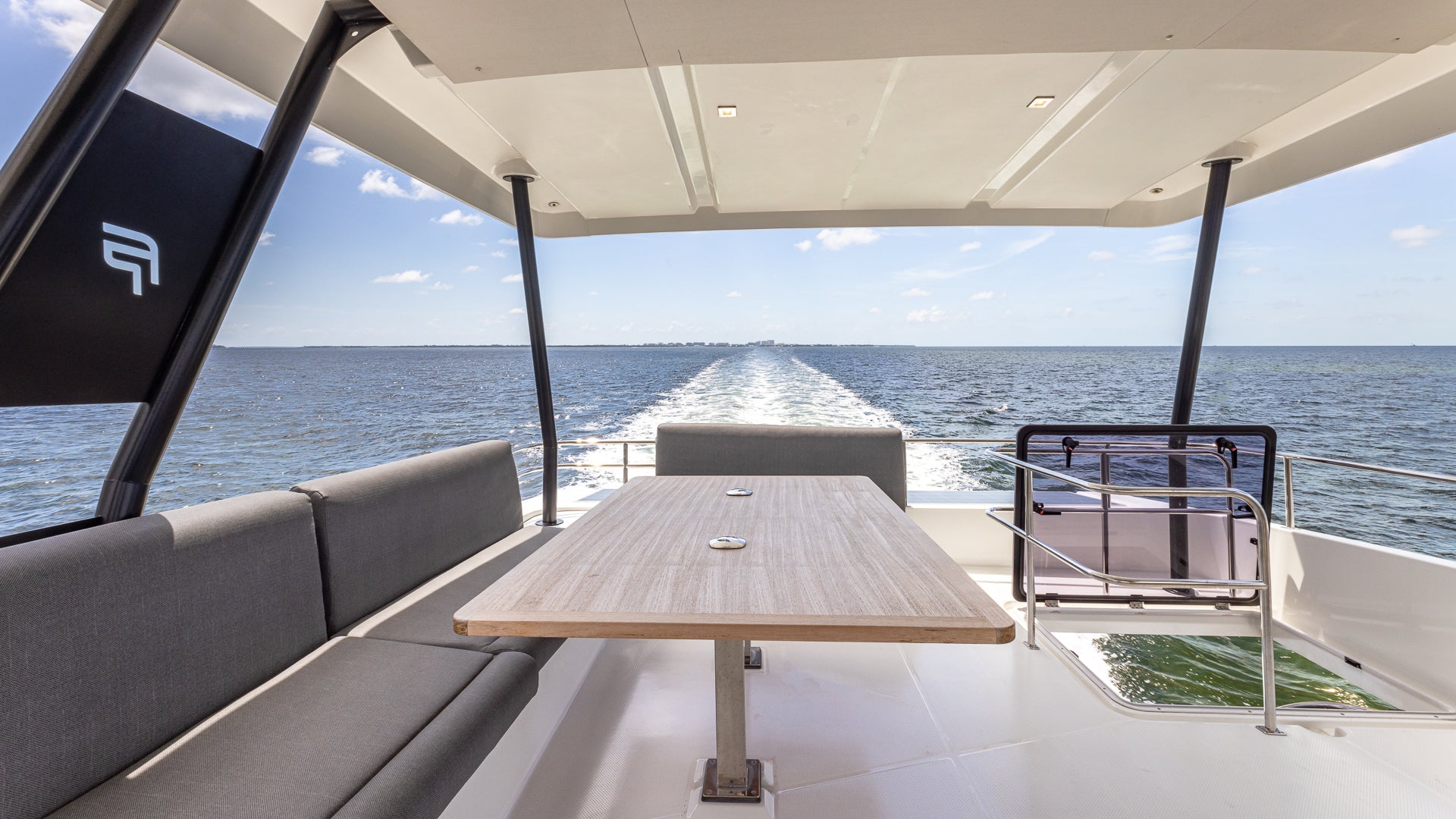 50FT Fountaine Pajot "Happy Place"