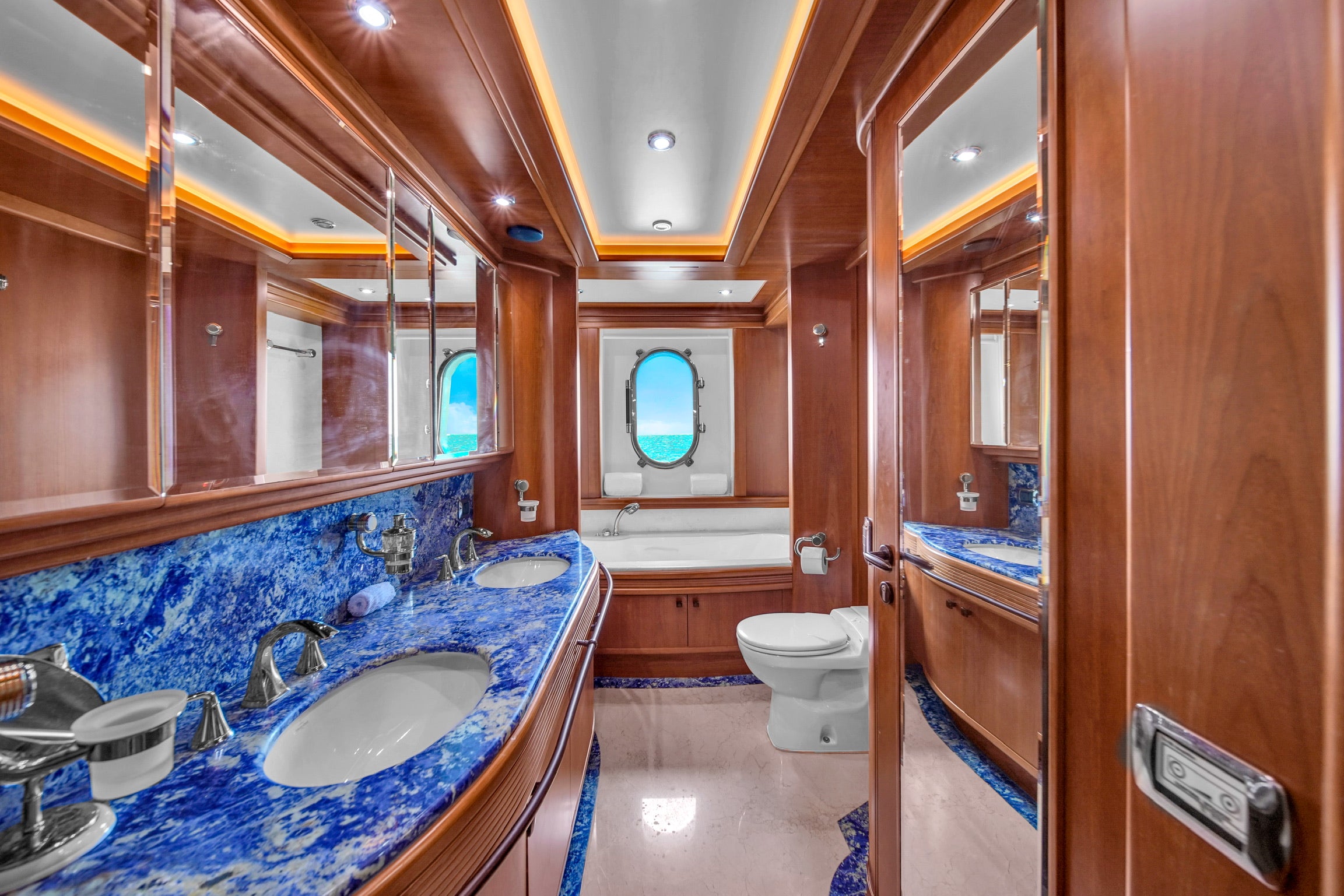 130FT Azimut / "Infinity"
