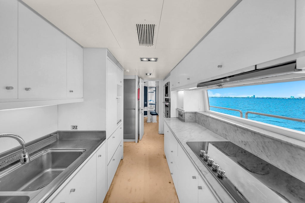130FT Azimut / "Infinity"
