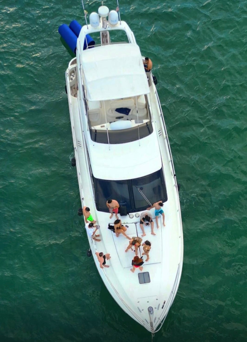 65ft Azimut R