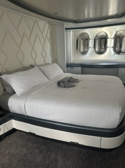 130FT Azimut / "Infinity"